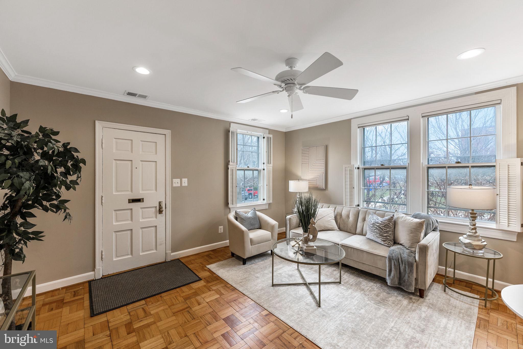 1110 S BARTON STREET 301