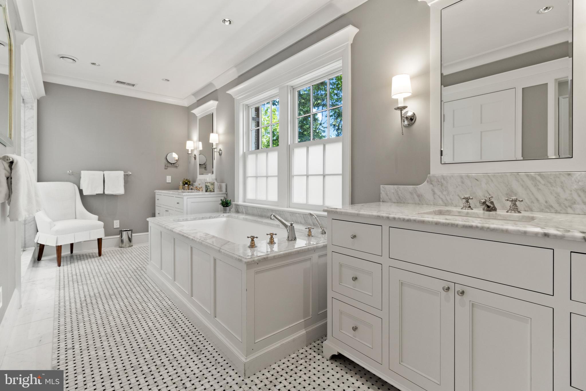 WESLEY HEIGHTS - Residential