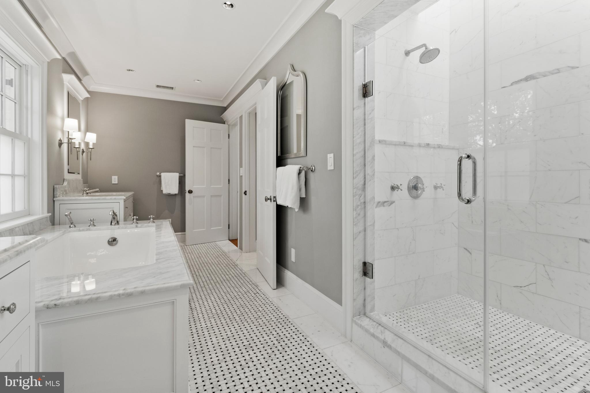 WESLEY HEIGHTS - Residential