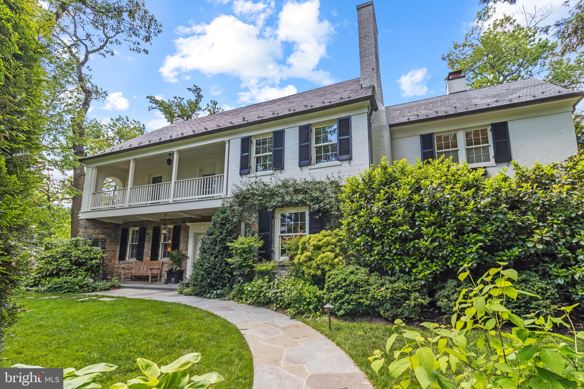 WESLEY HEIGHTS - Residential