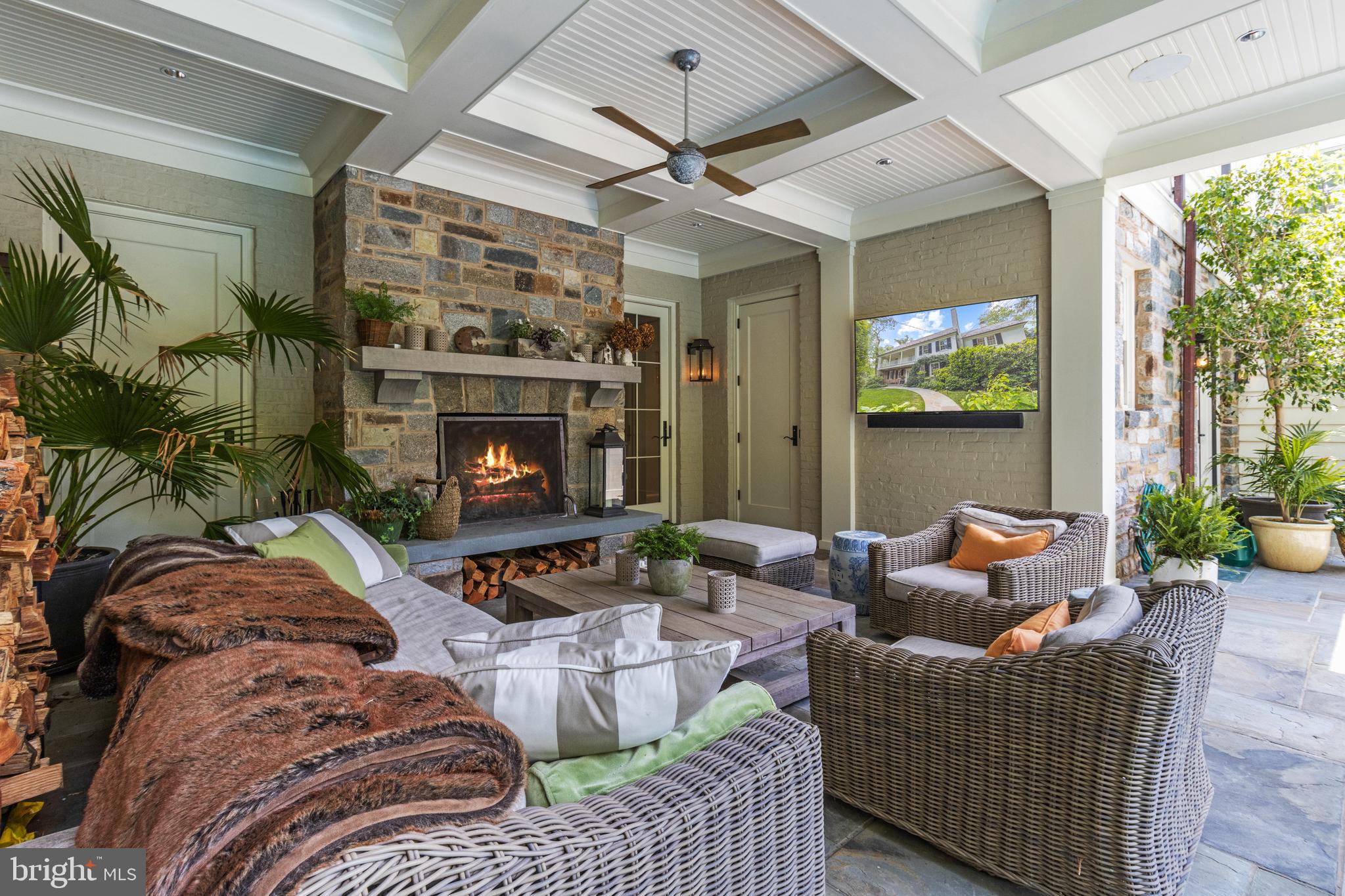 WESLEY HEIGHTS - Residential