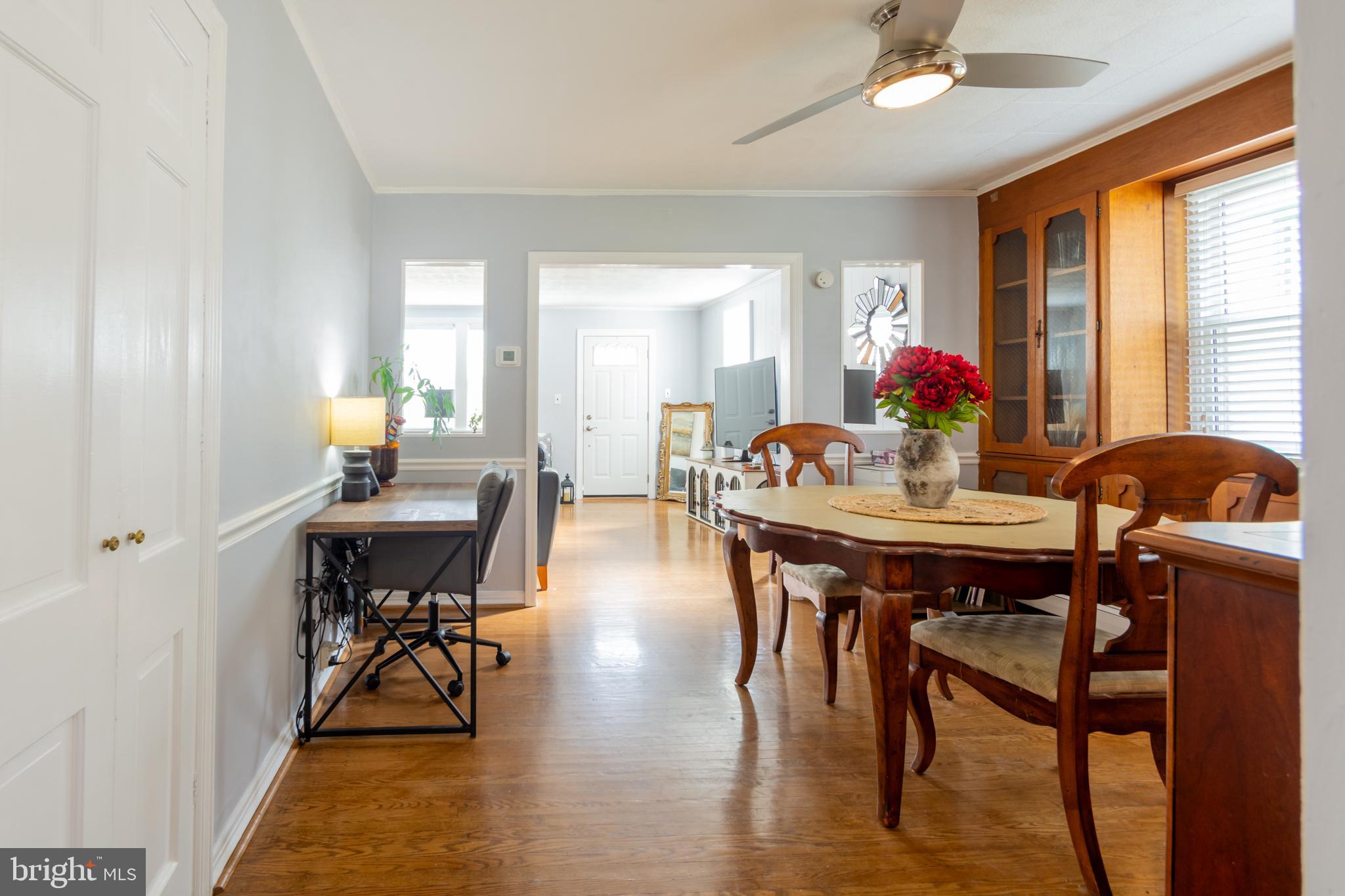 257 W GREENWOOD AVENUE