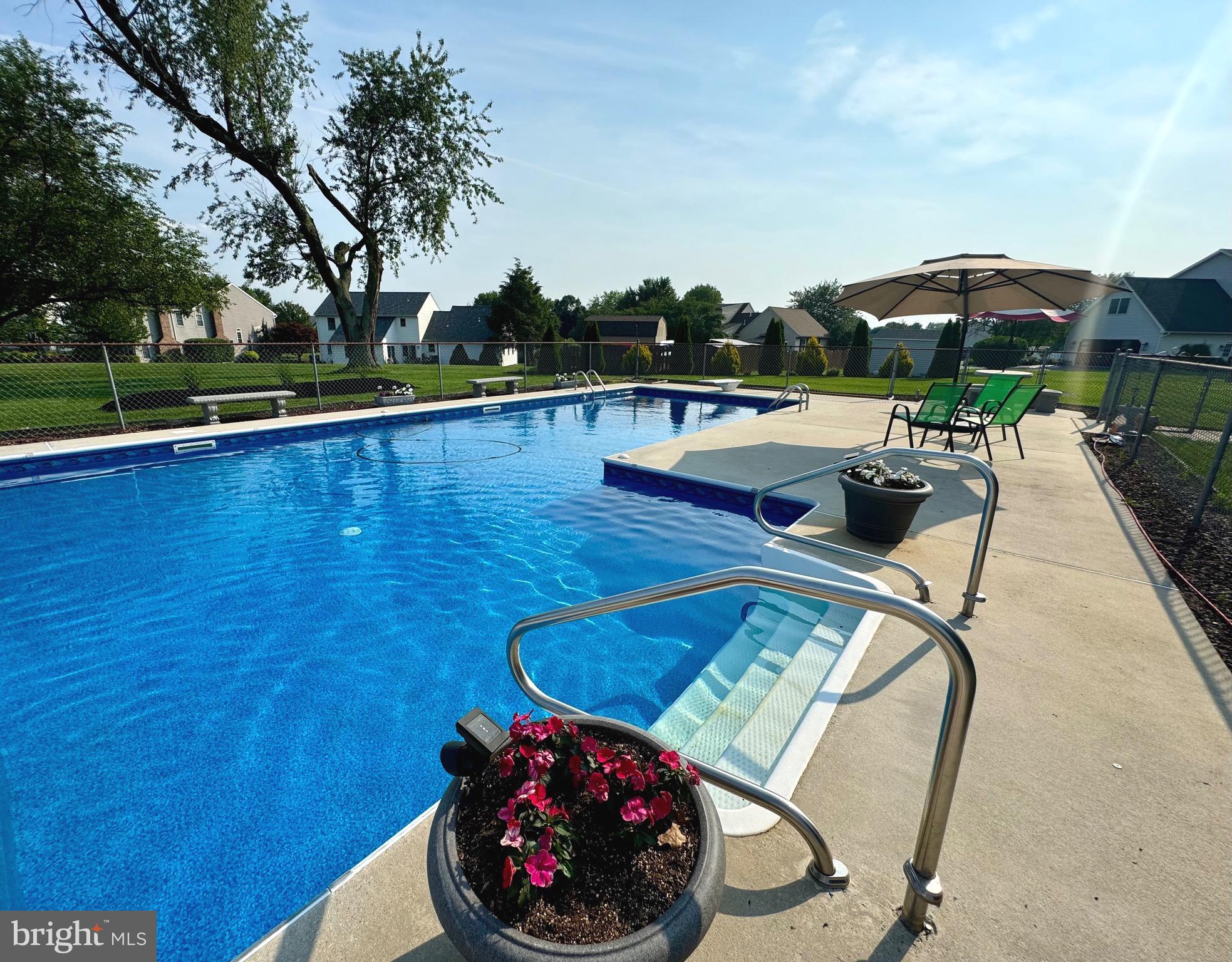 324 W ORCHARD DRIVE