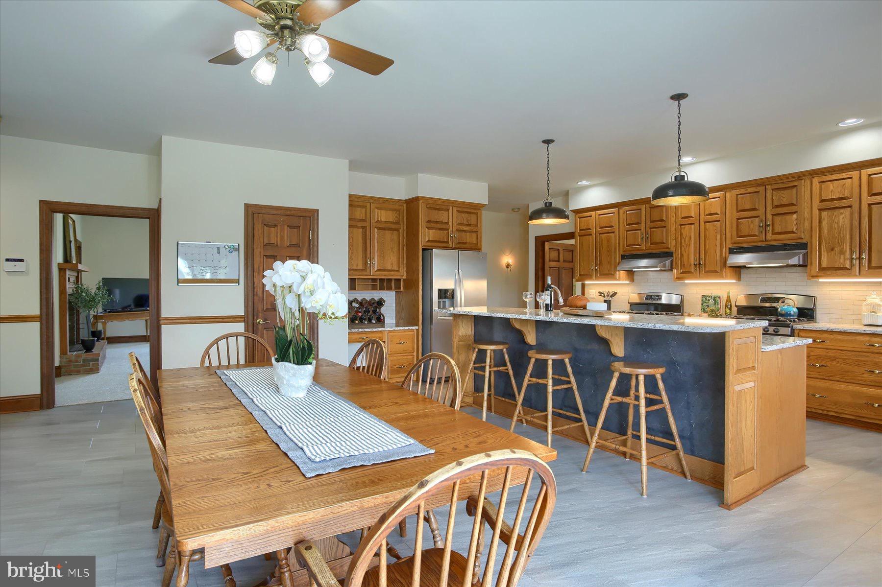 PALMYRA BOROUGH - Residential