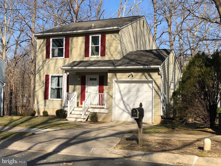 WOW!  Priced Reduced!! Lovely 3BDRM/2.5 bath home on quiet street in Hunter's Pointe near Anne Arundel Community College.  2018/19 upgrades including all new windows, new masterbath.  upgraded kitchen with stainless appliances and granite counters, all new carpet and more! Convenient to Route 2 and Route 50, shopping and the Naval Academy.   Broadneck School District.