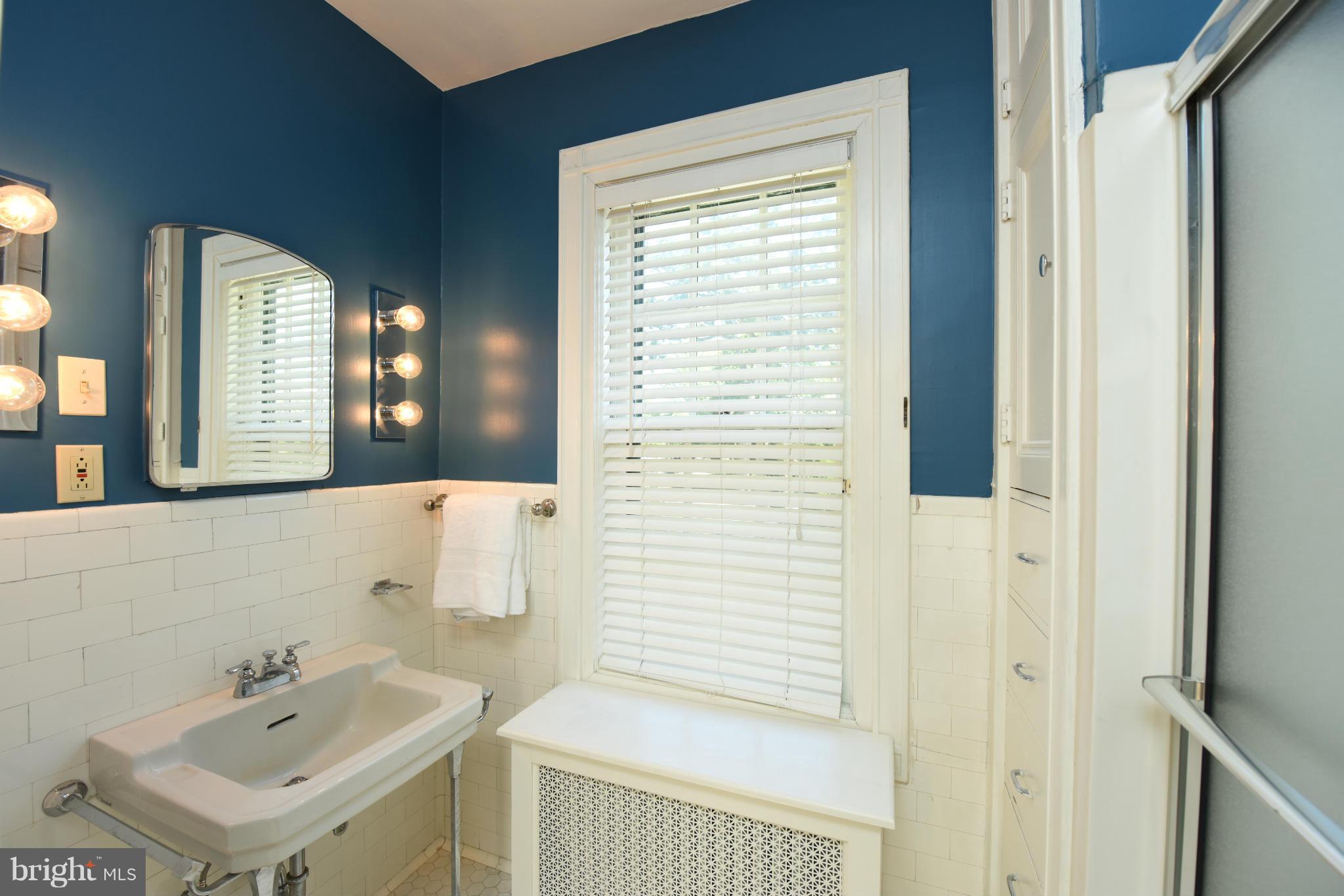 GUILFORD - Residential