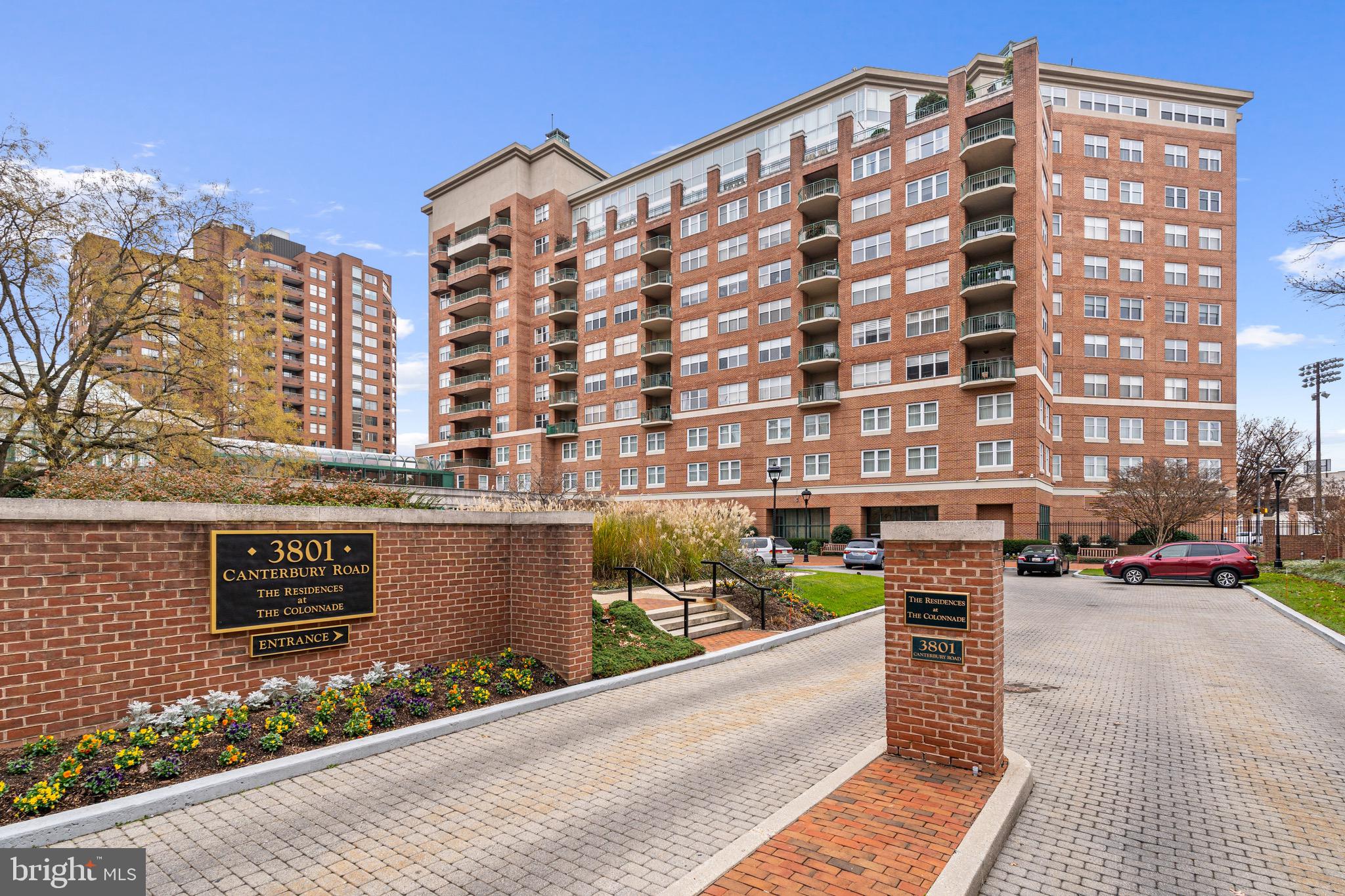 TUSCANY-CANTERBURY - Residential