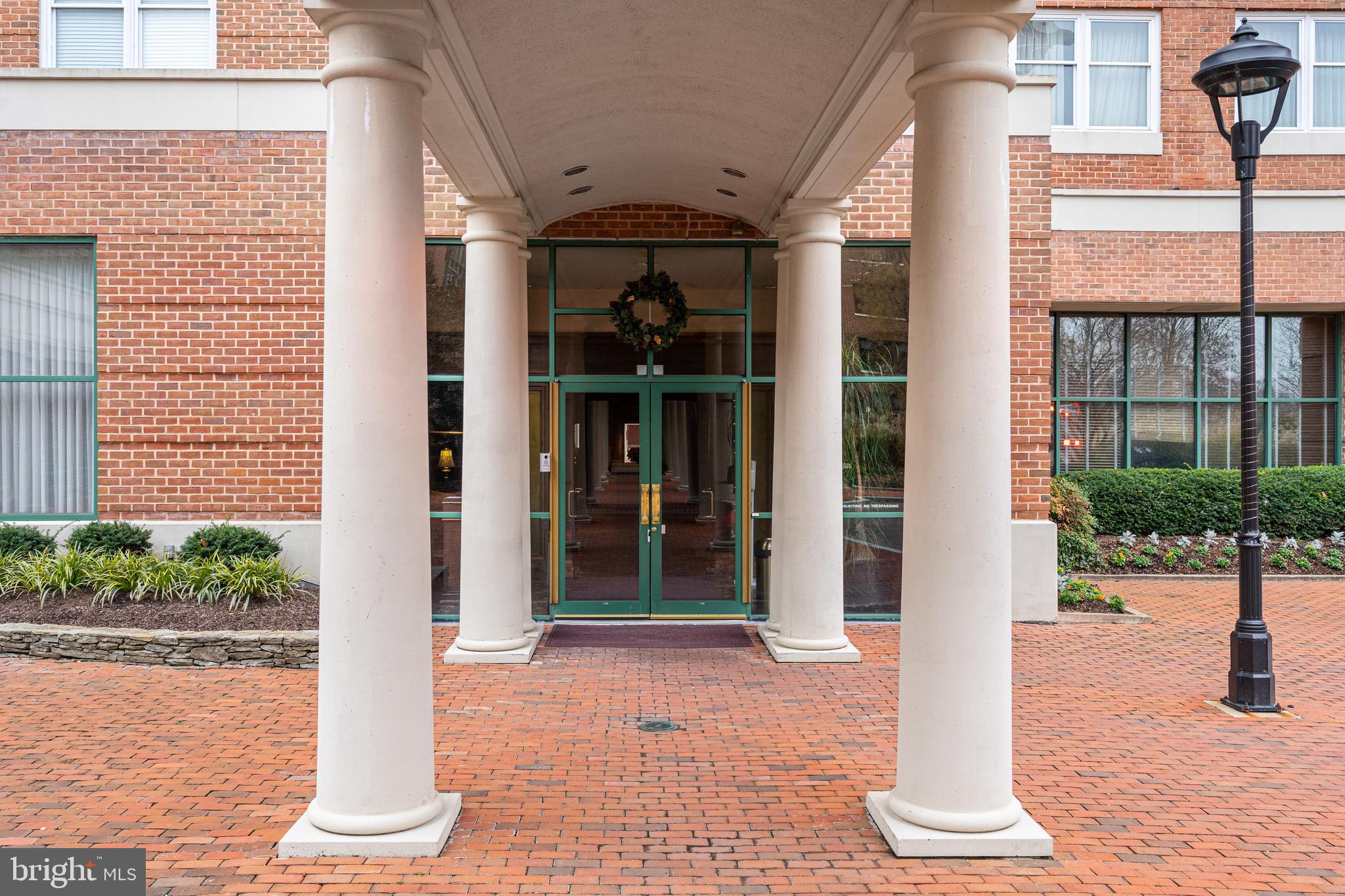 TUSCANY-CANTERBURY - Residential