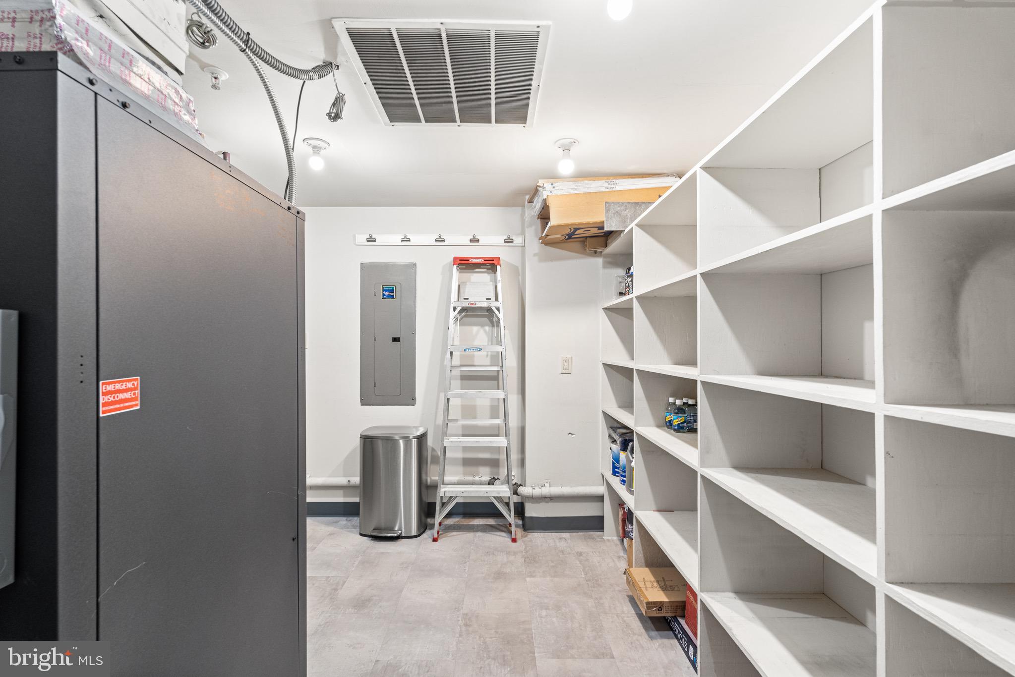 TUSCANY-CANTERBURY - Residential