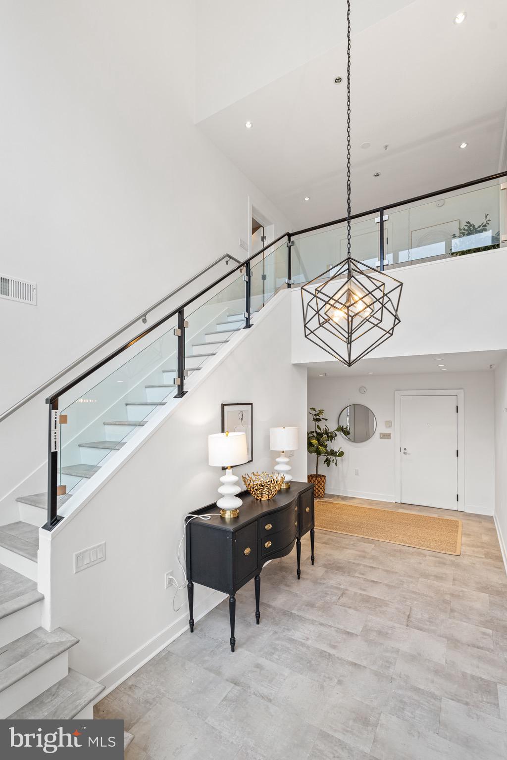 TUSCANY-CANTERBURY - Residential