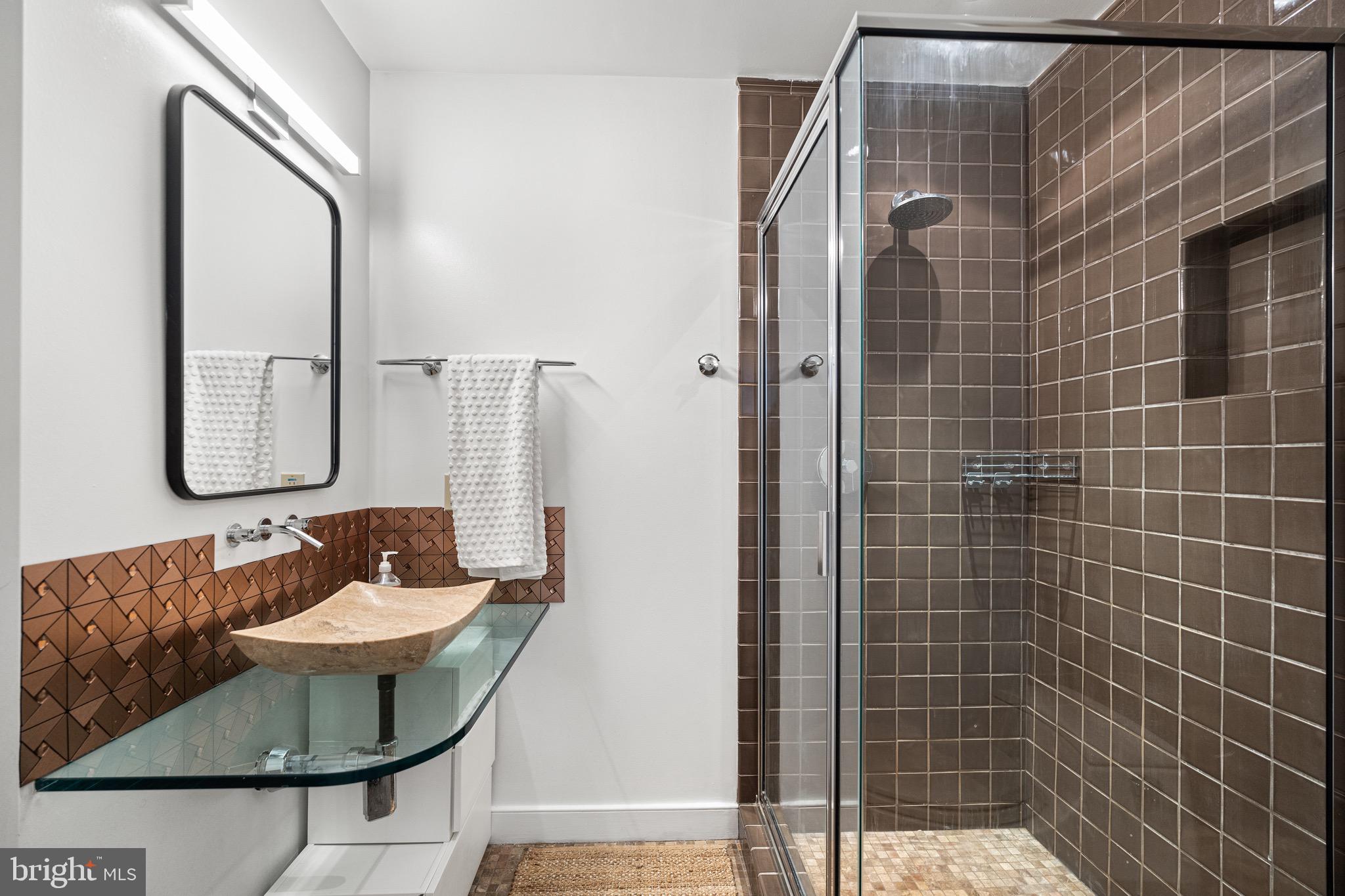 TUSCANY-CANTERBURY - Residential