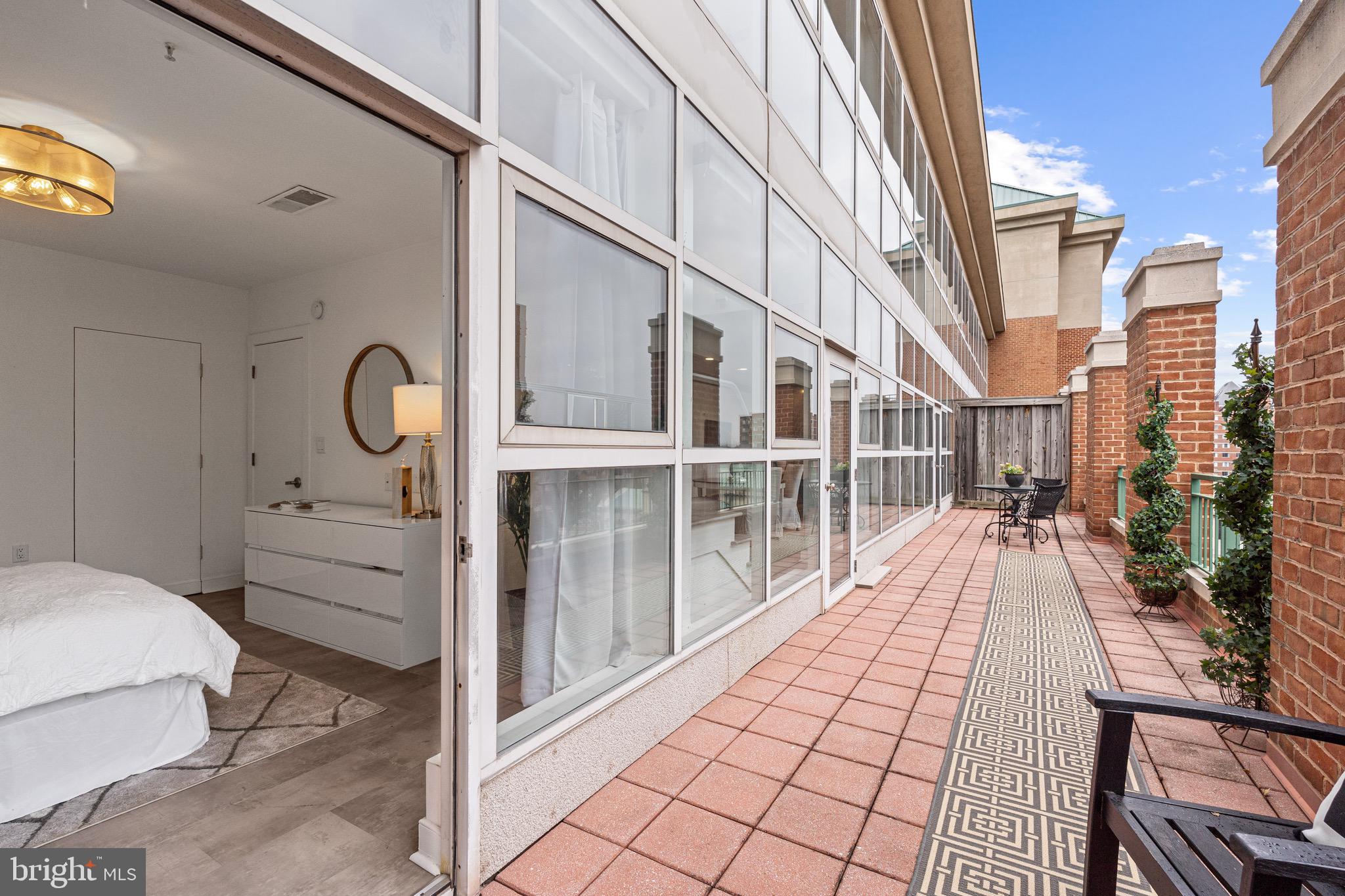 TUSCANY-CANTERBURY - Residential