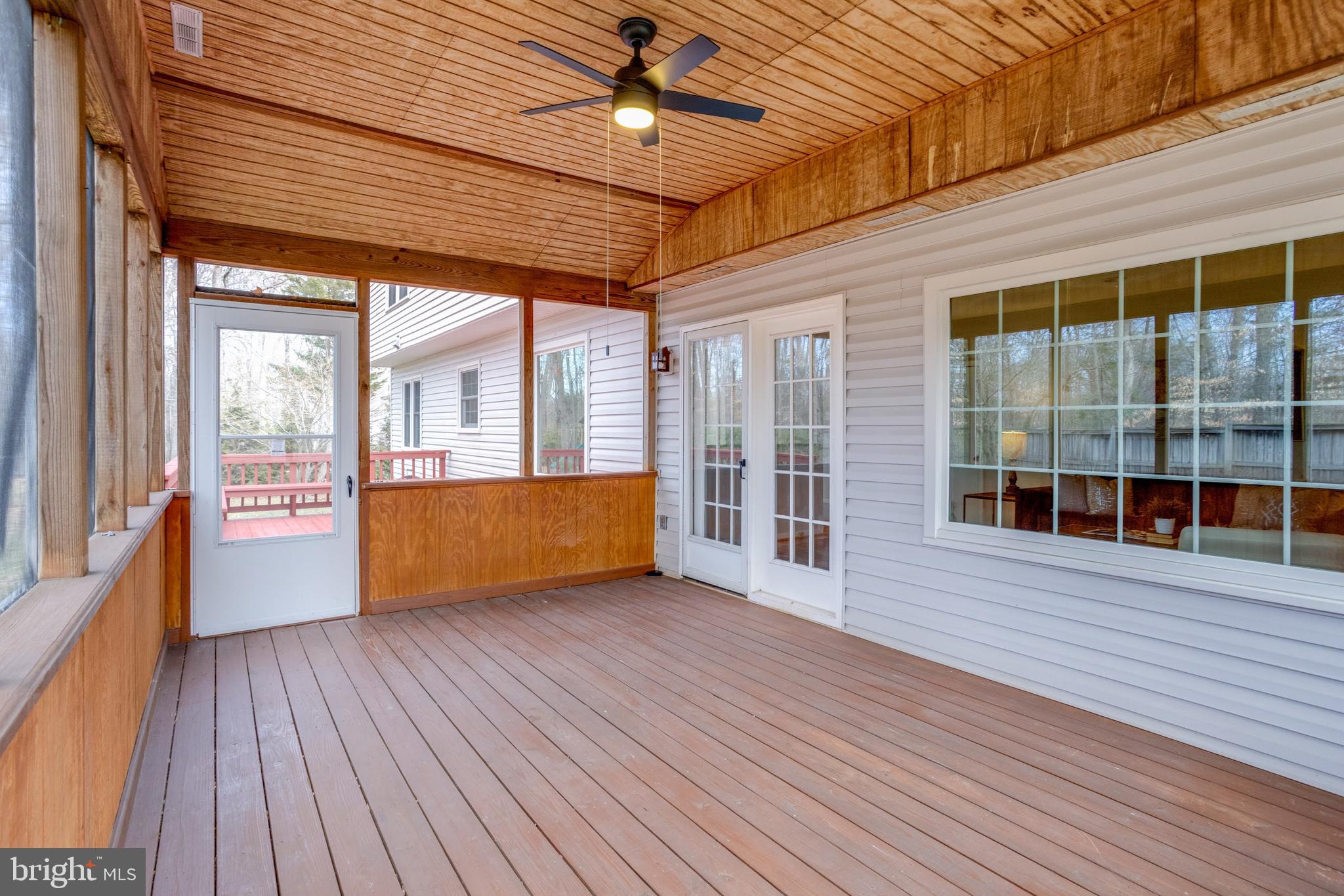 CROSSPOINTE - Residential