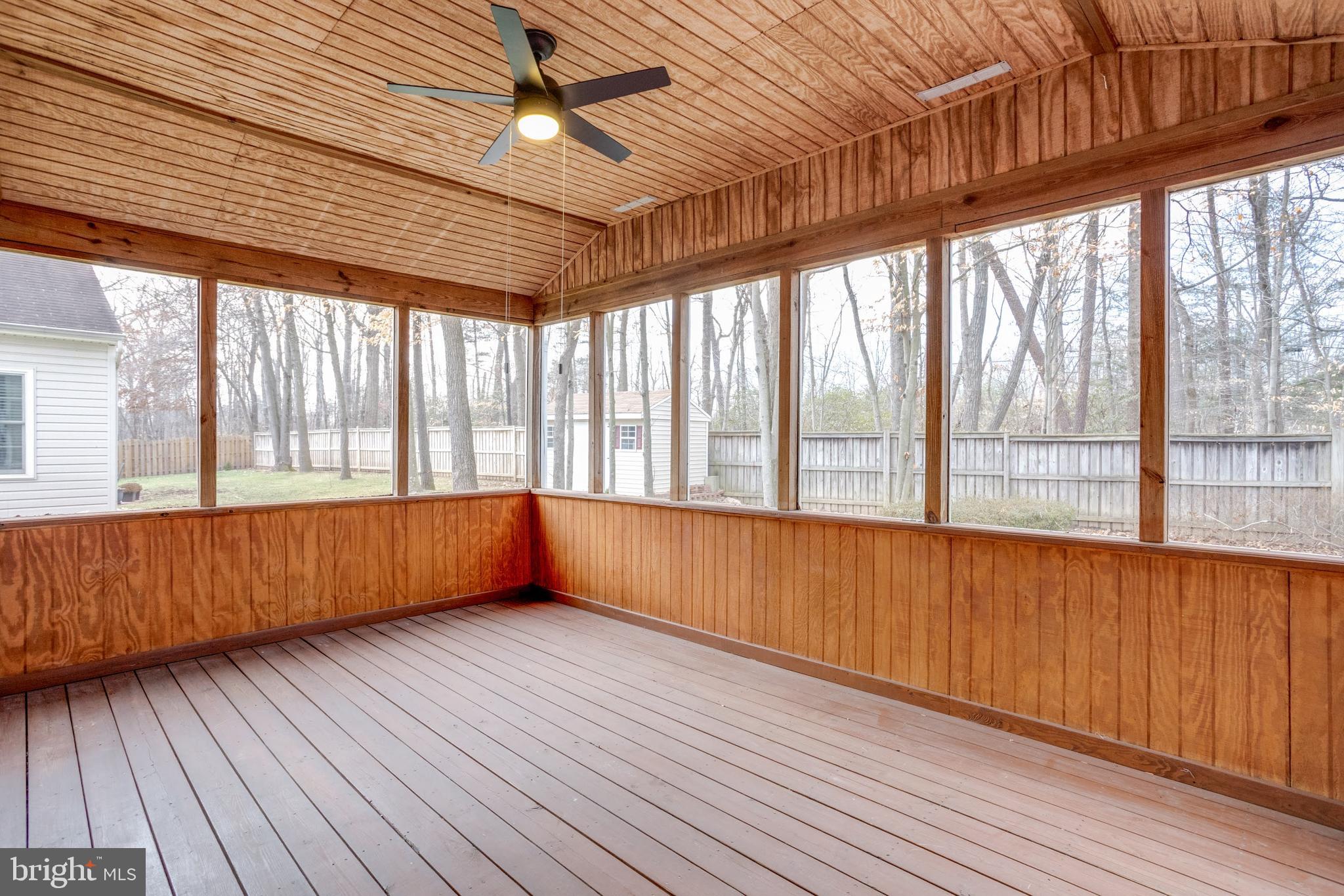 CROSSPOINTE - Residential