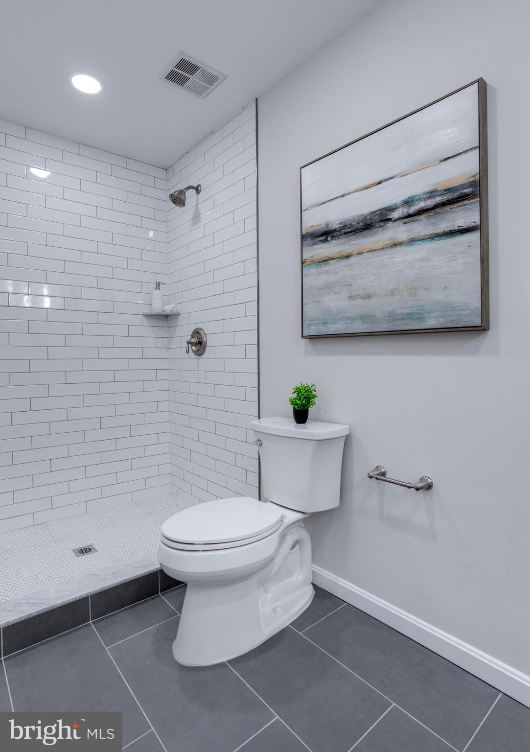 CROSSPOINTE - Residential