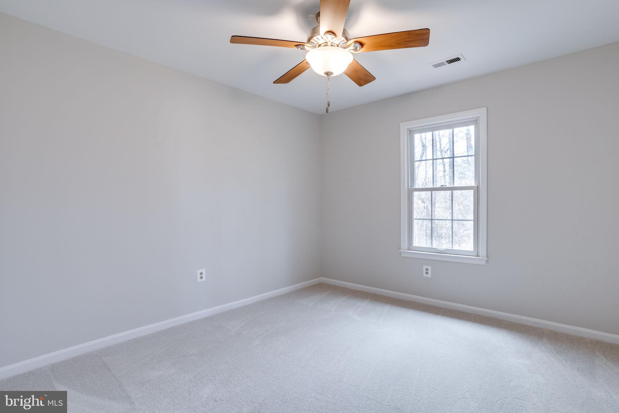 CROSSPOINTE - Residential