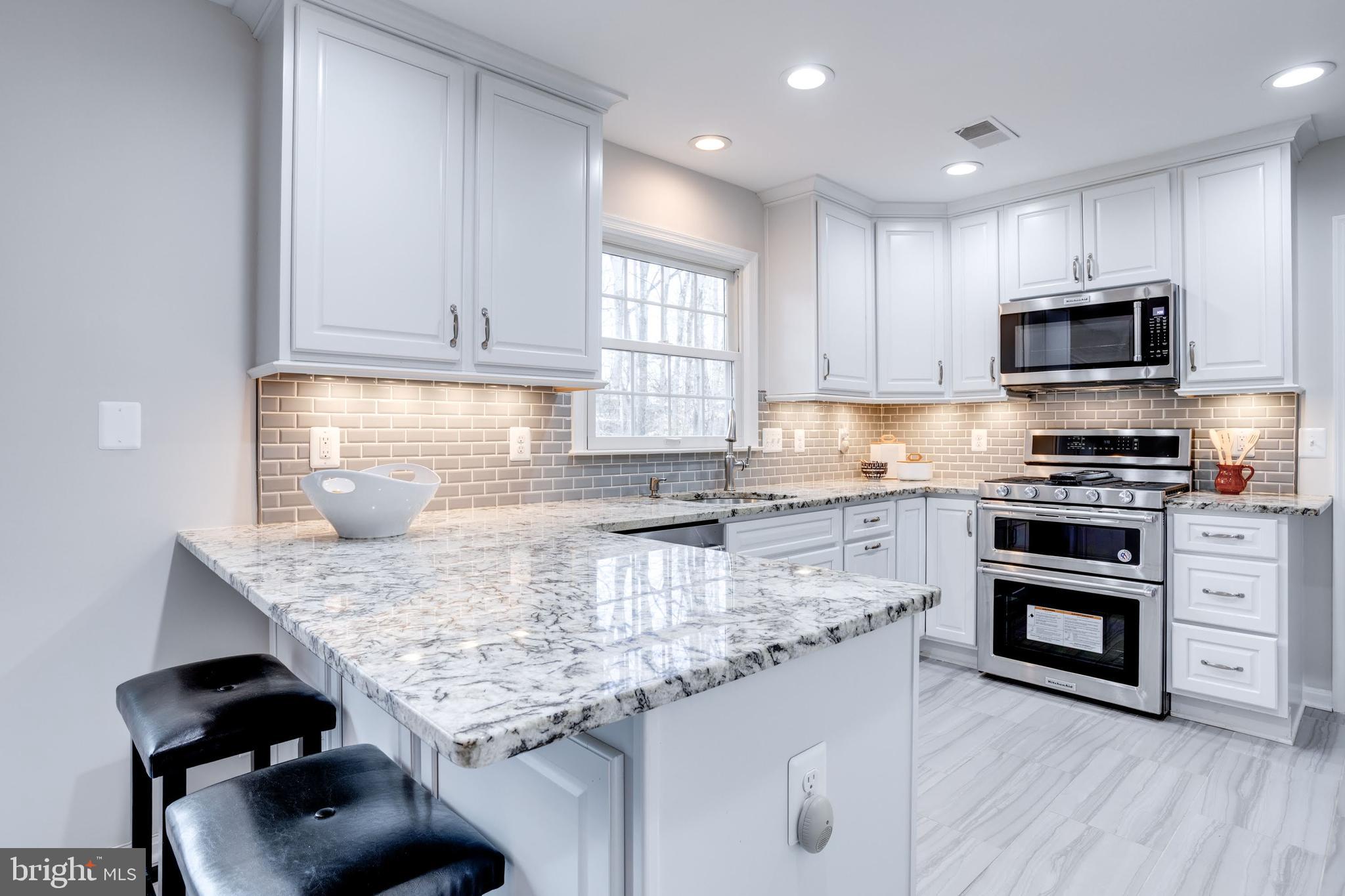 CROSSPOINTE - Residential