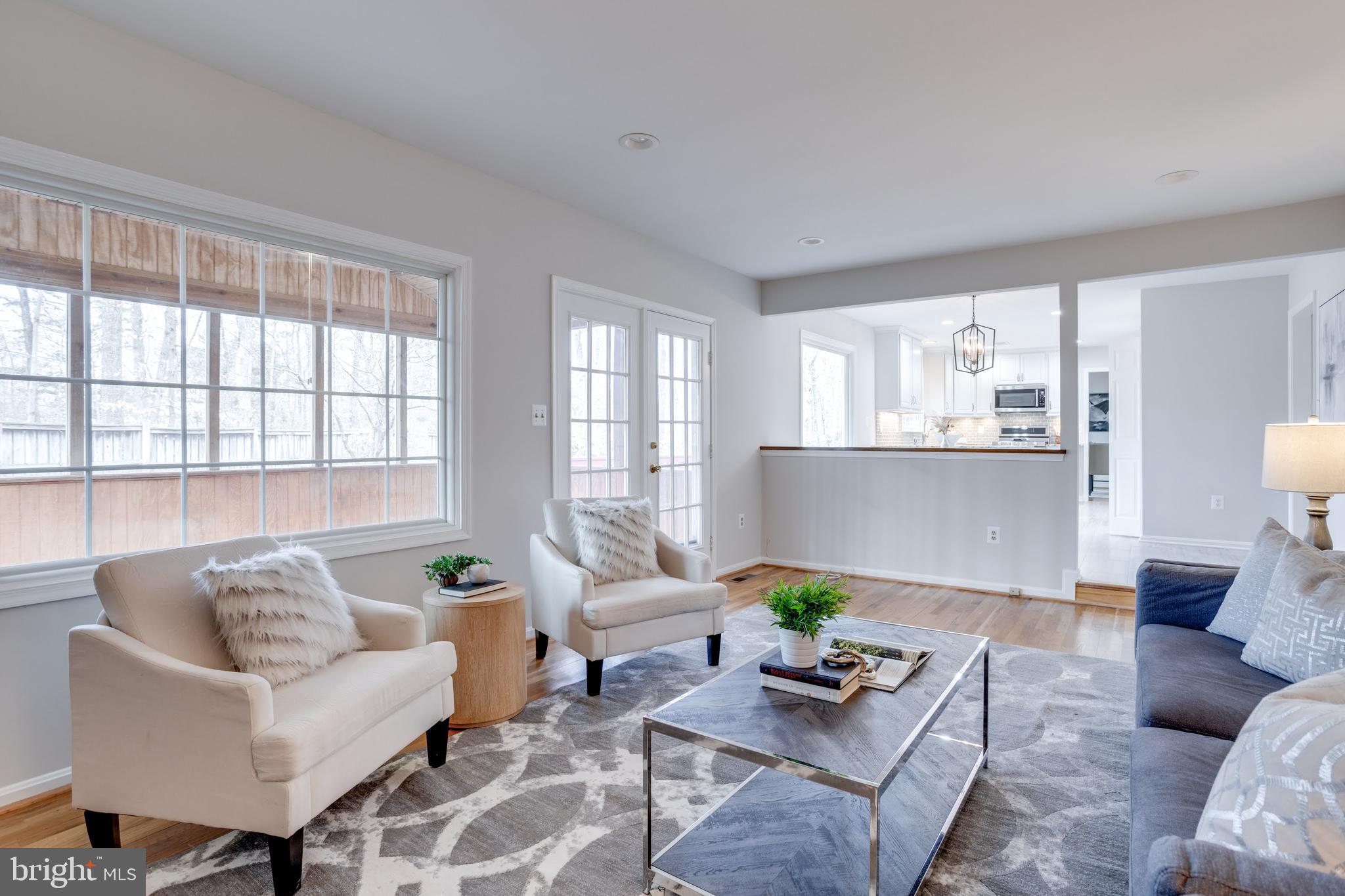 CROSSPOINTE - Residential