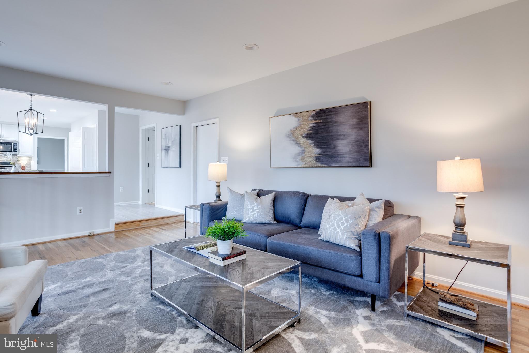 CROSSPOINTE - Residential