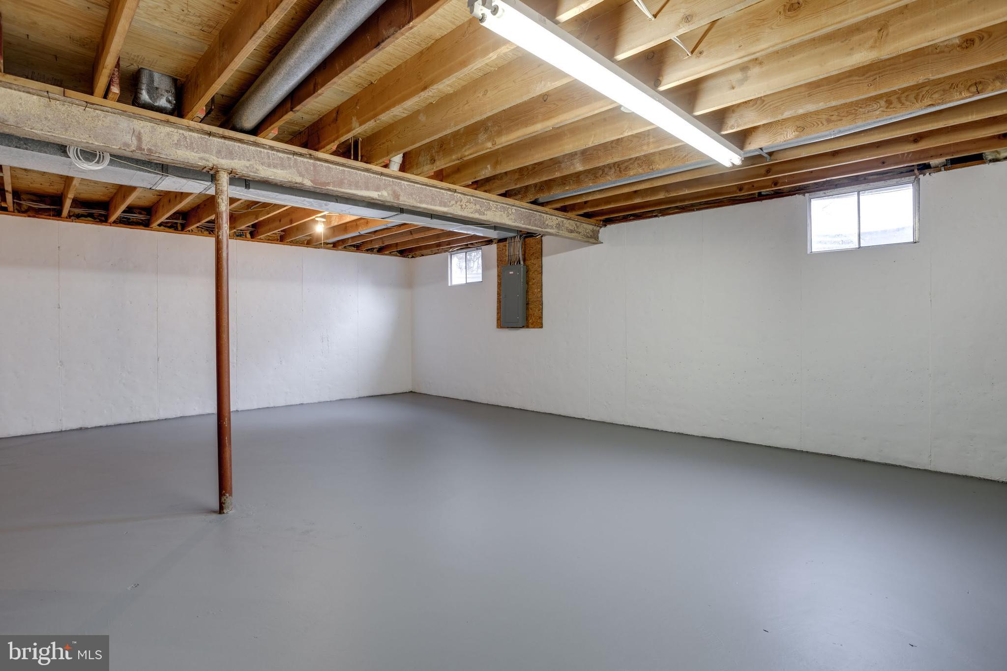 CROSSPOINTE - Residential