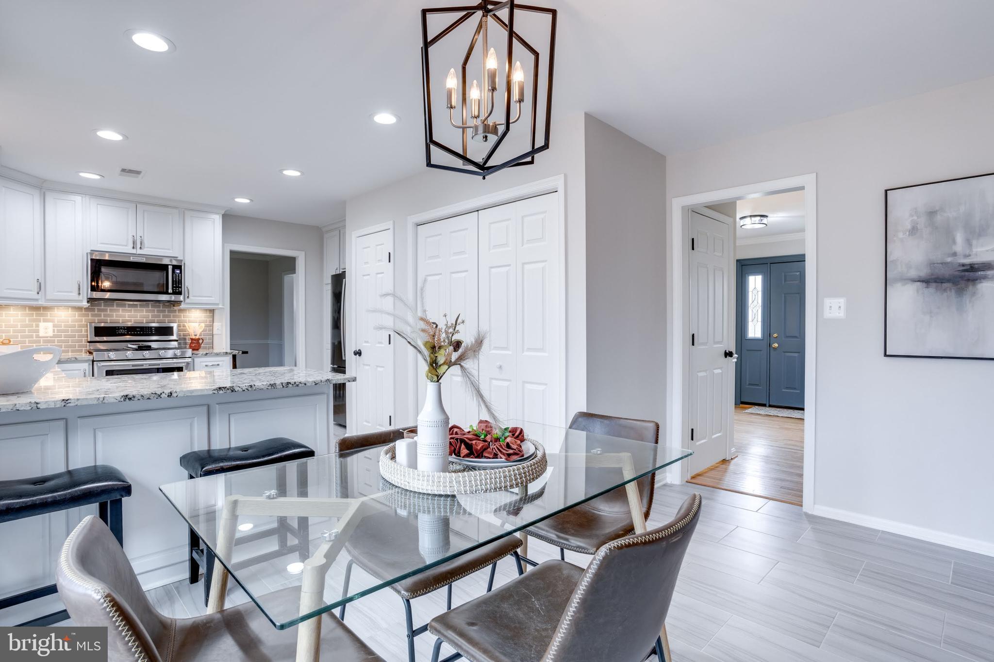 CROSSPOINTE - Residential