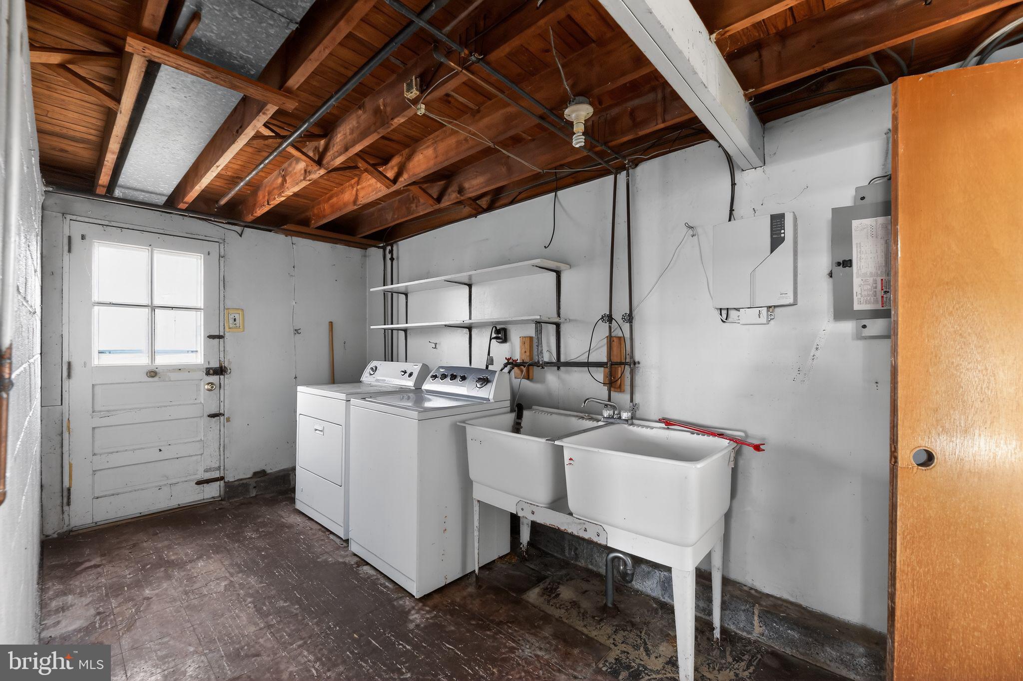 ROSEWOOD PARK - Residential