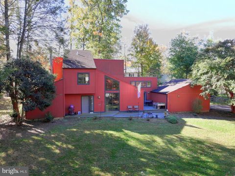 11813 VALE ROAD OAKTON VA 22124