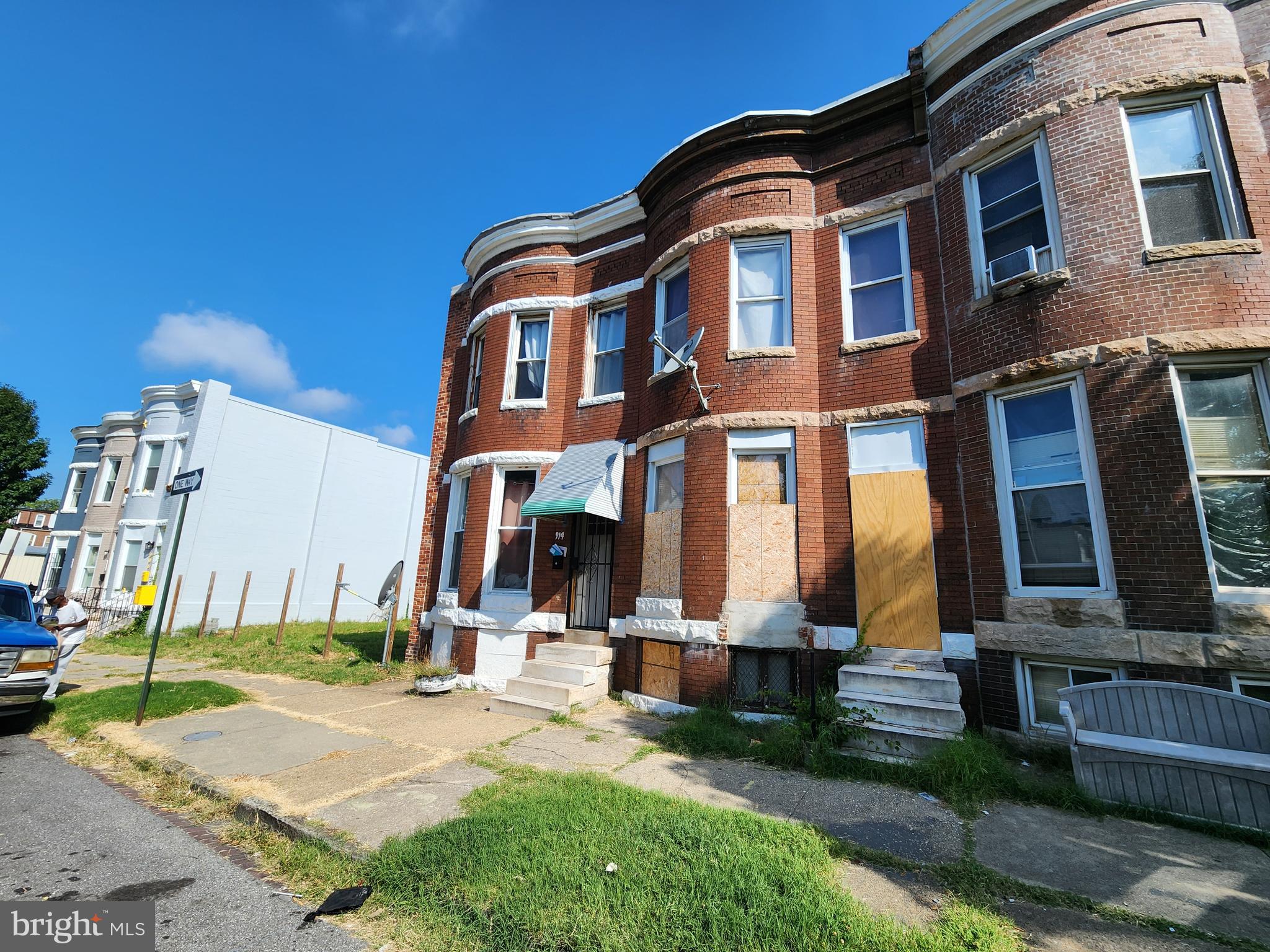 EAST BALTIMORE MIDWAY - Residential