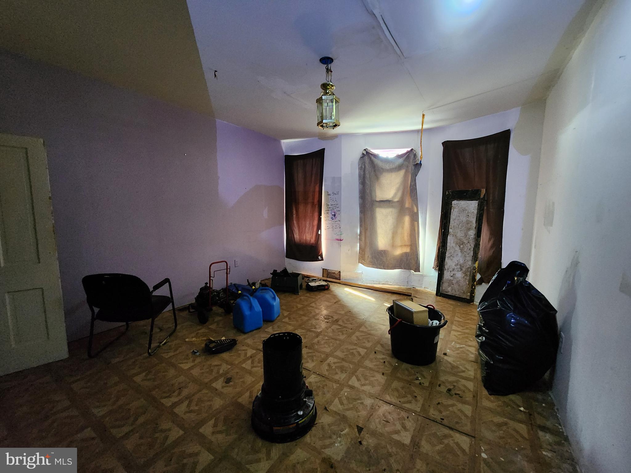 EAST BALTIMORE MIDWAY - Residential