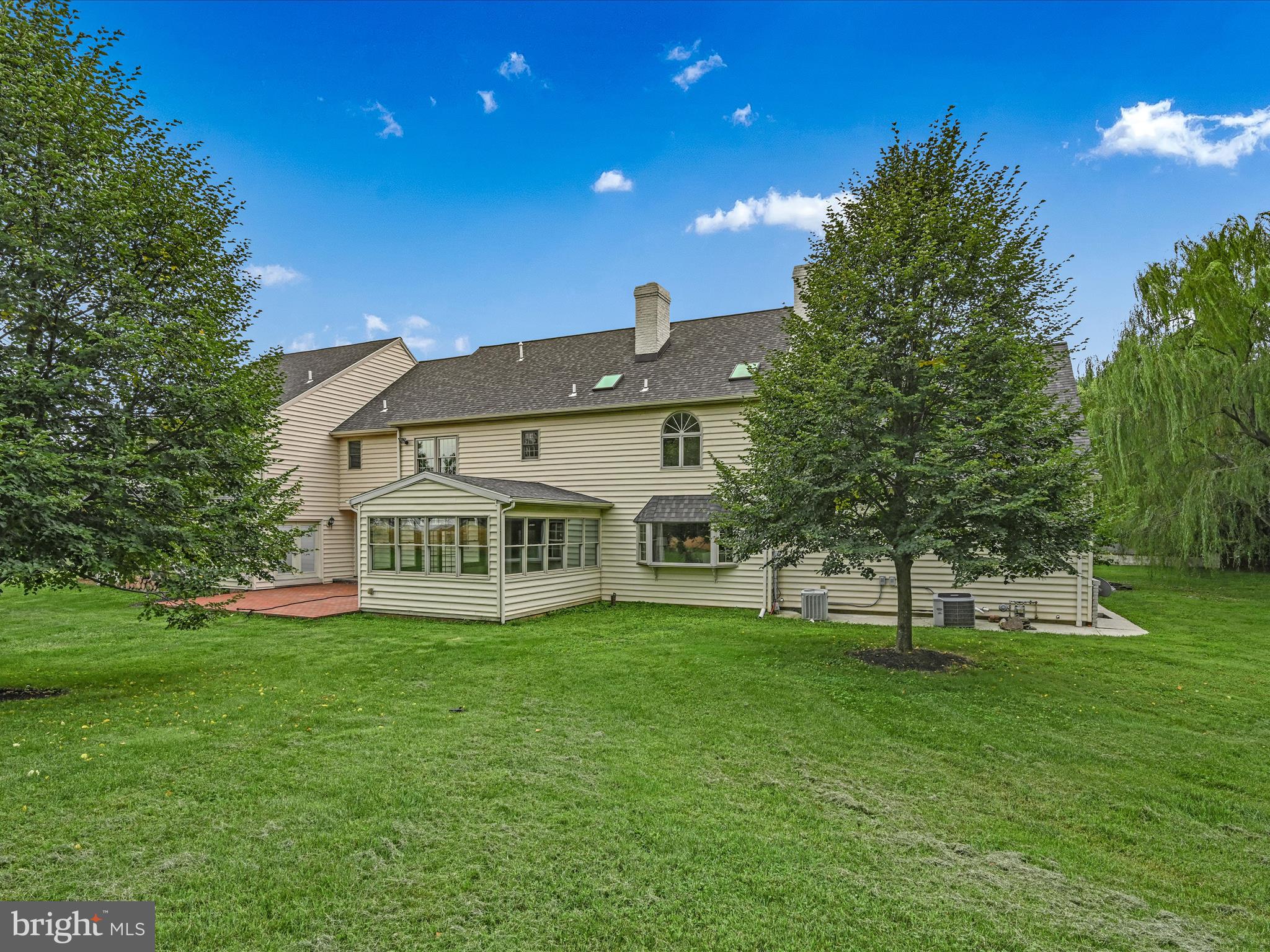 STONEHENGE - Residential