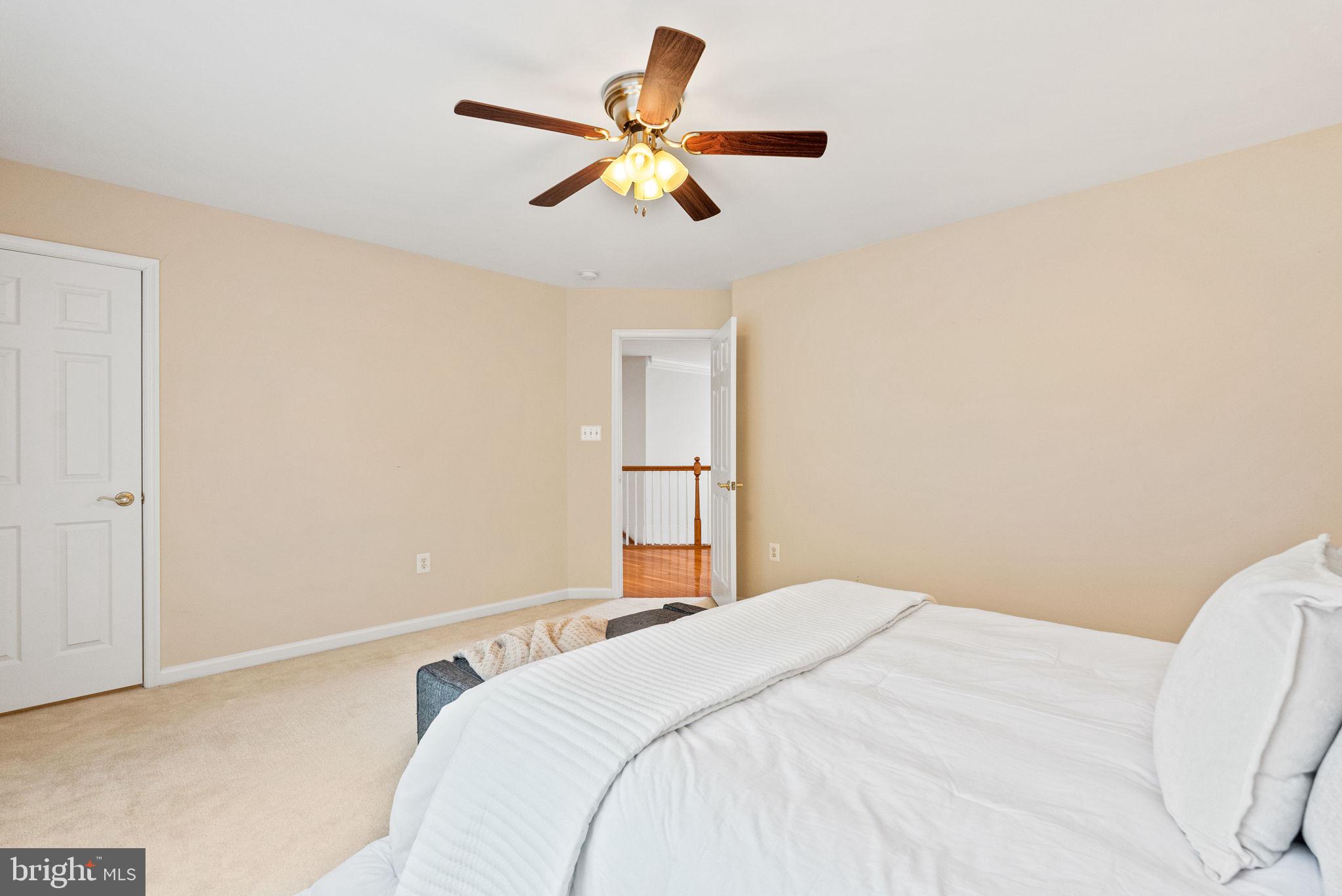 RESERVE AT MARTINS POINT - Residential