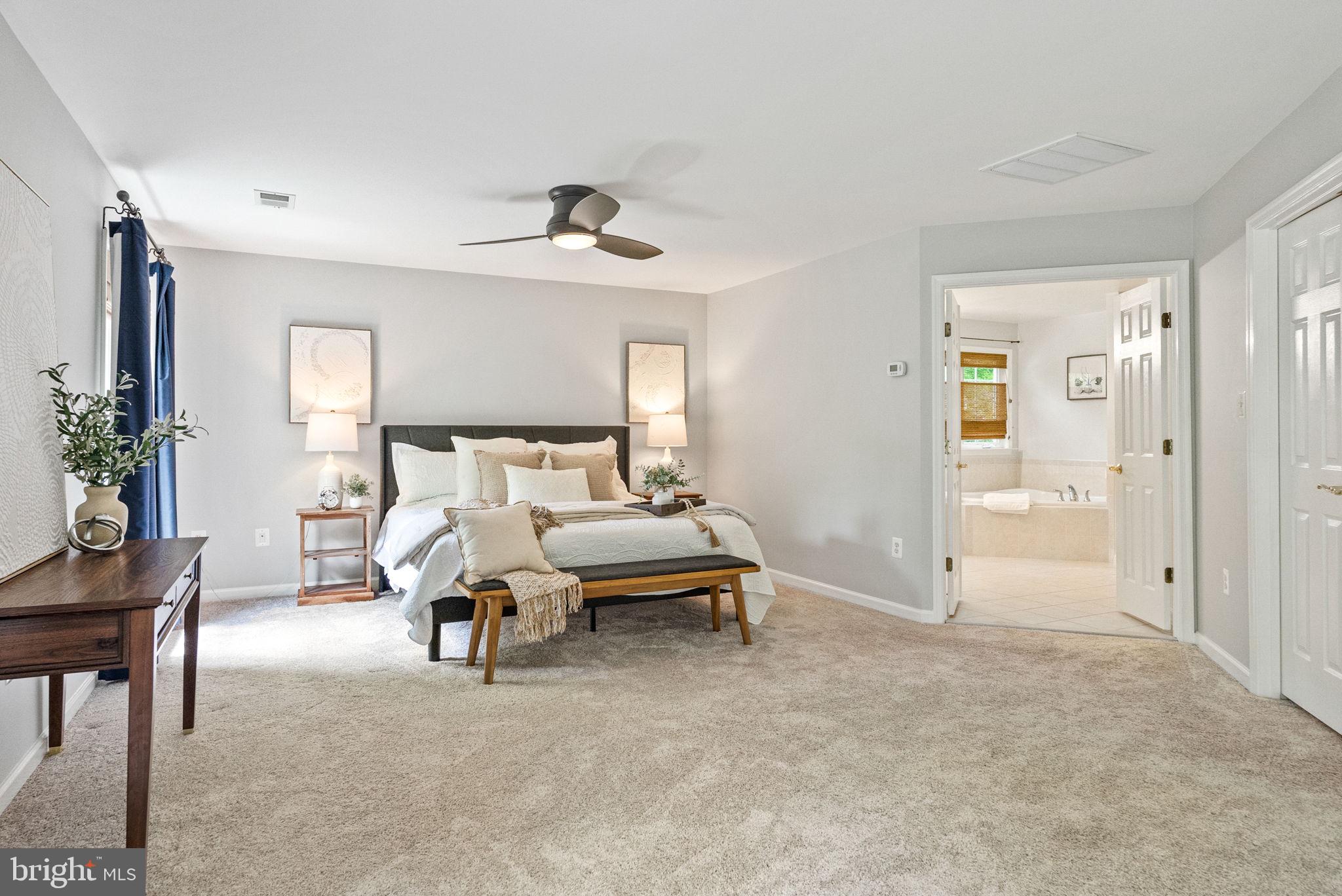 RESERVE AT MARTINS POINT - Residential