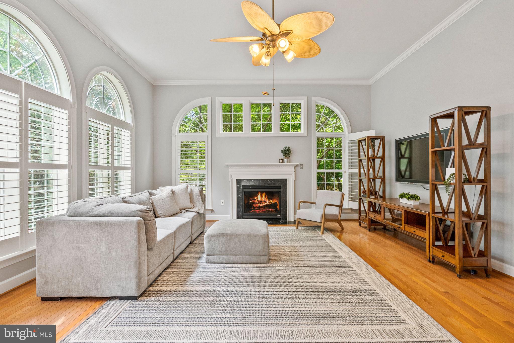 RESERVE AT MARTINS POINT - Residential