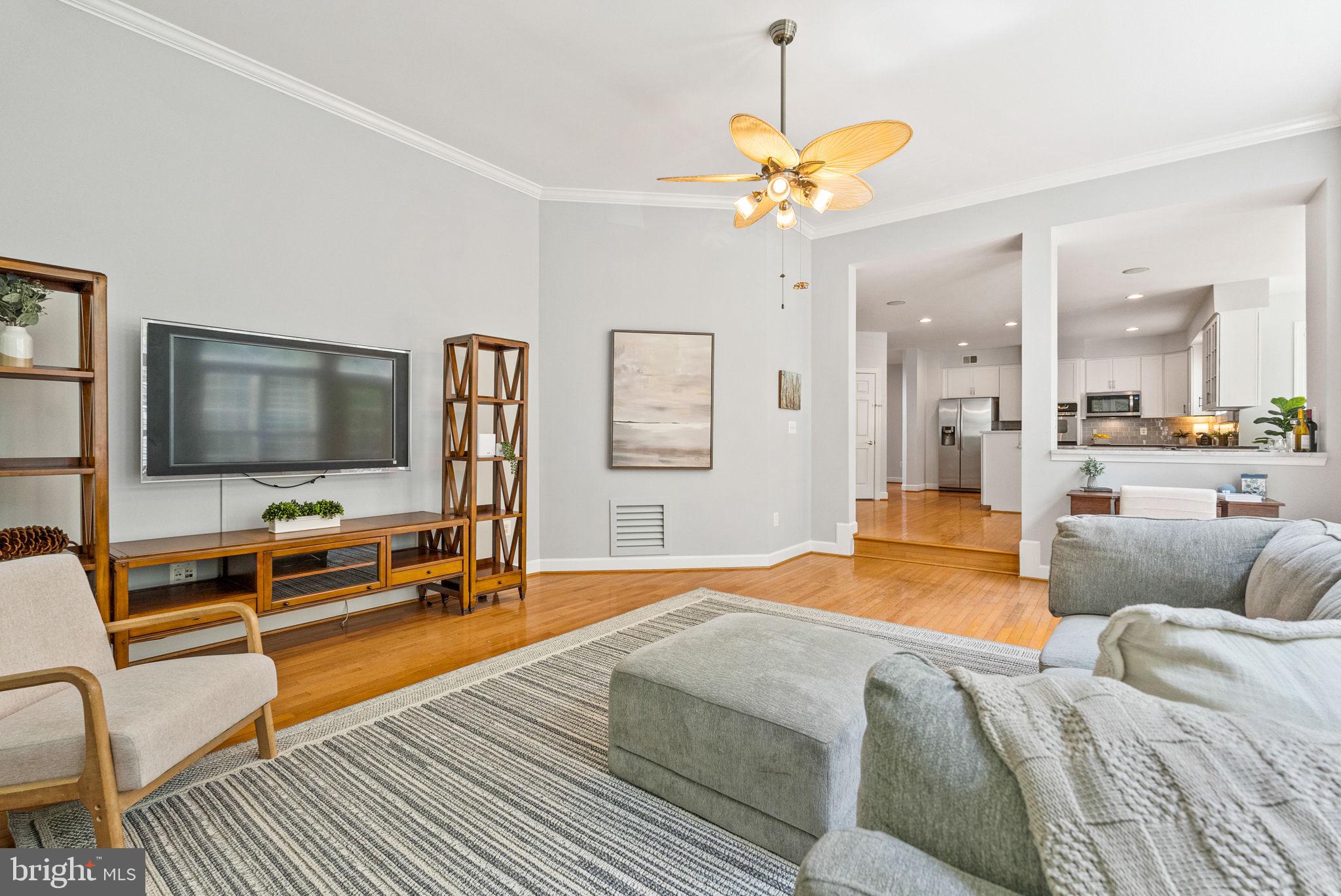 RESERVE AT MARTINS POINT - Residential