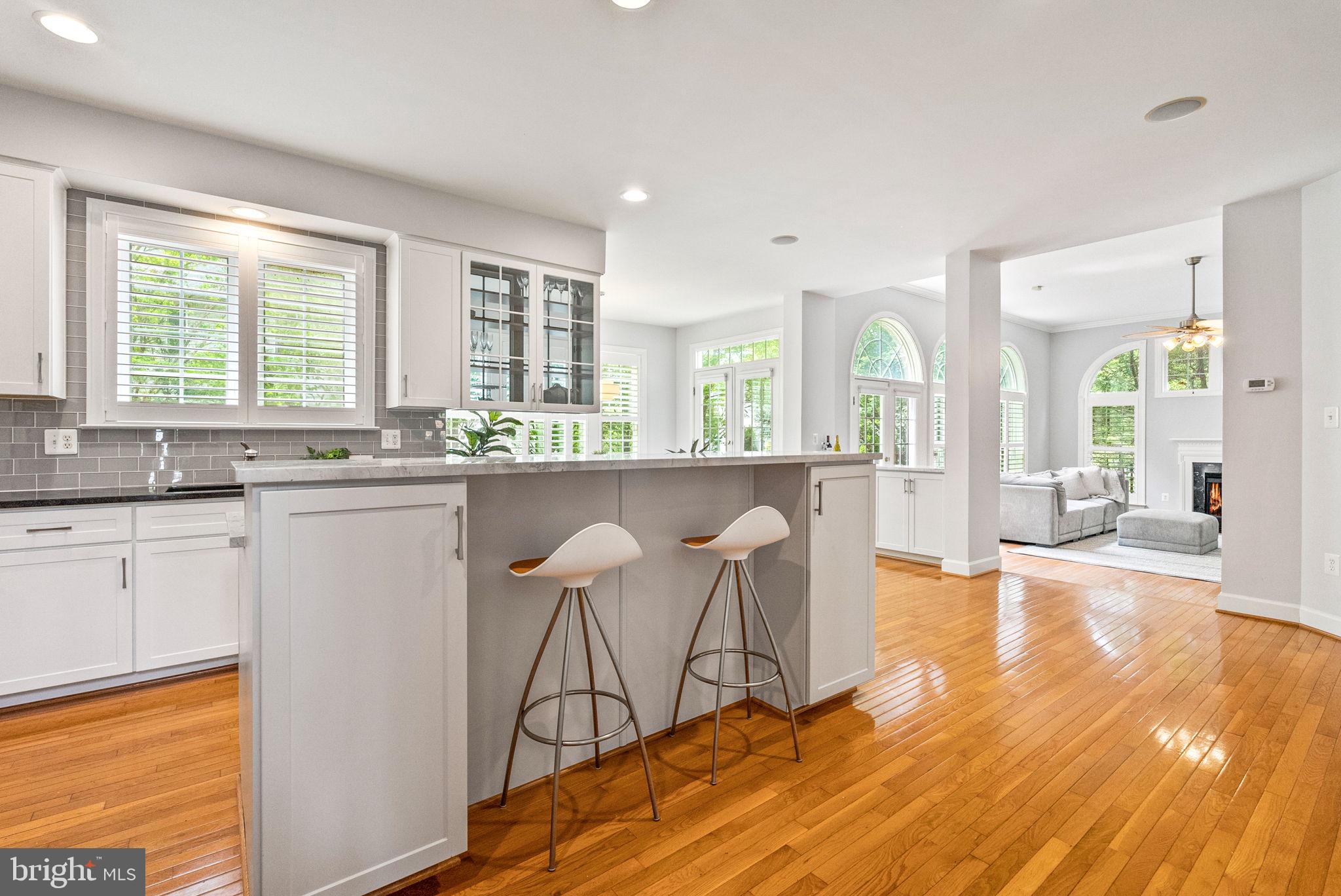 RESERVE AT MARTINS POINT - Residential