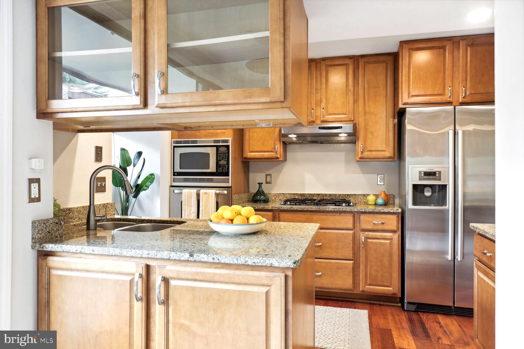 CHESTNUT GROVE - Residential