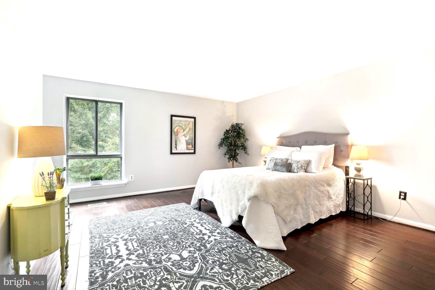 CHESTNUT GROVE - Residential