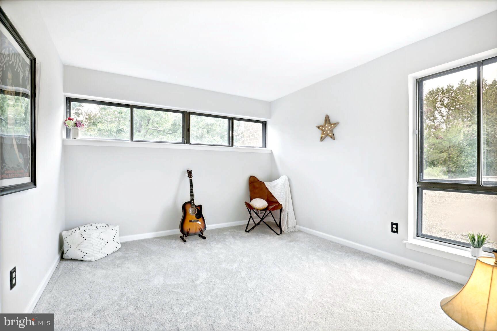 CHESTNUT GROVE - Residential