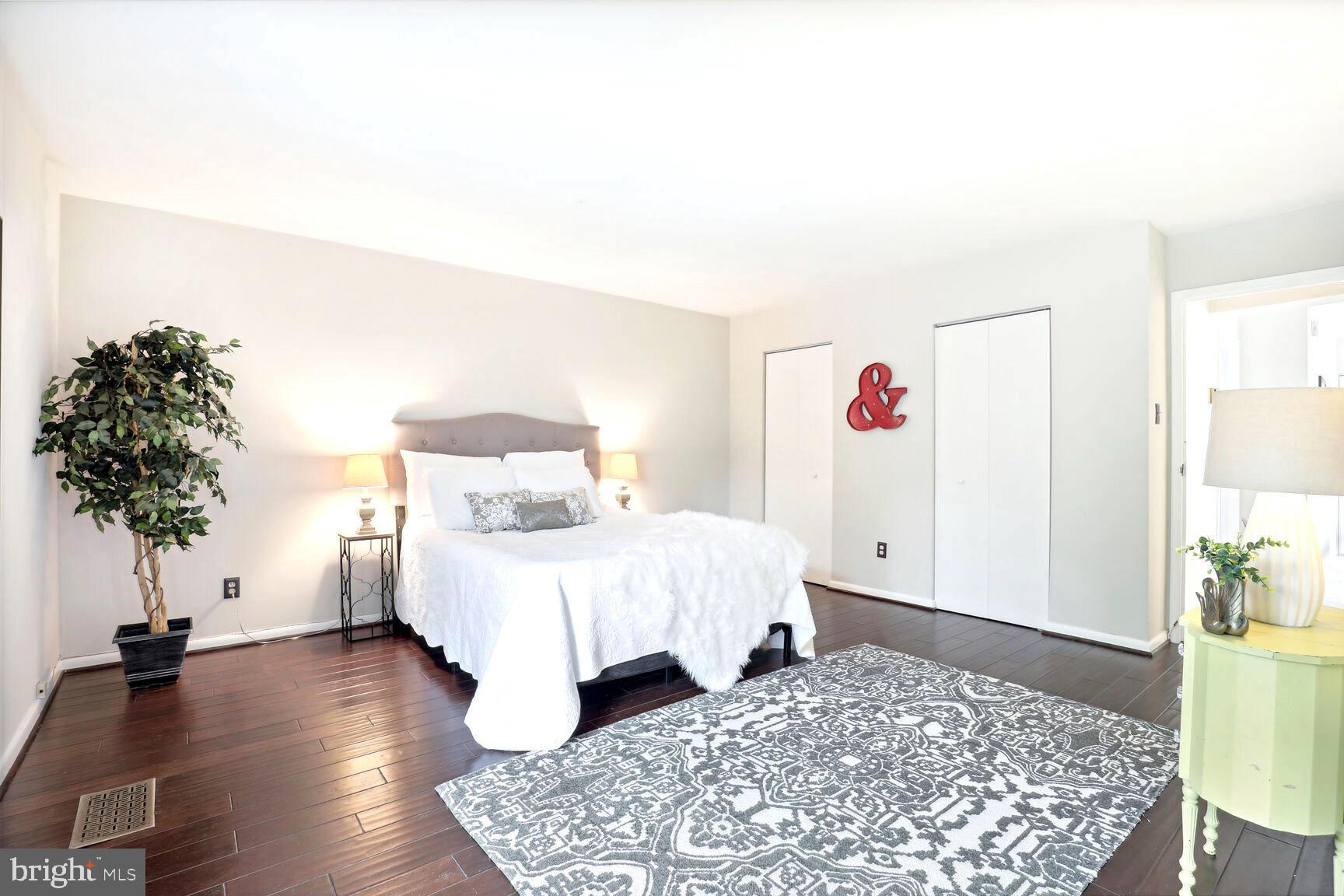 CHESTNUT GROVE - Residential