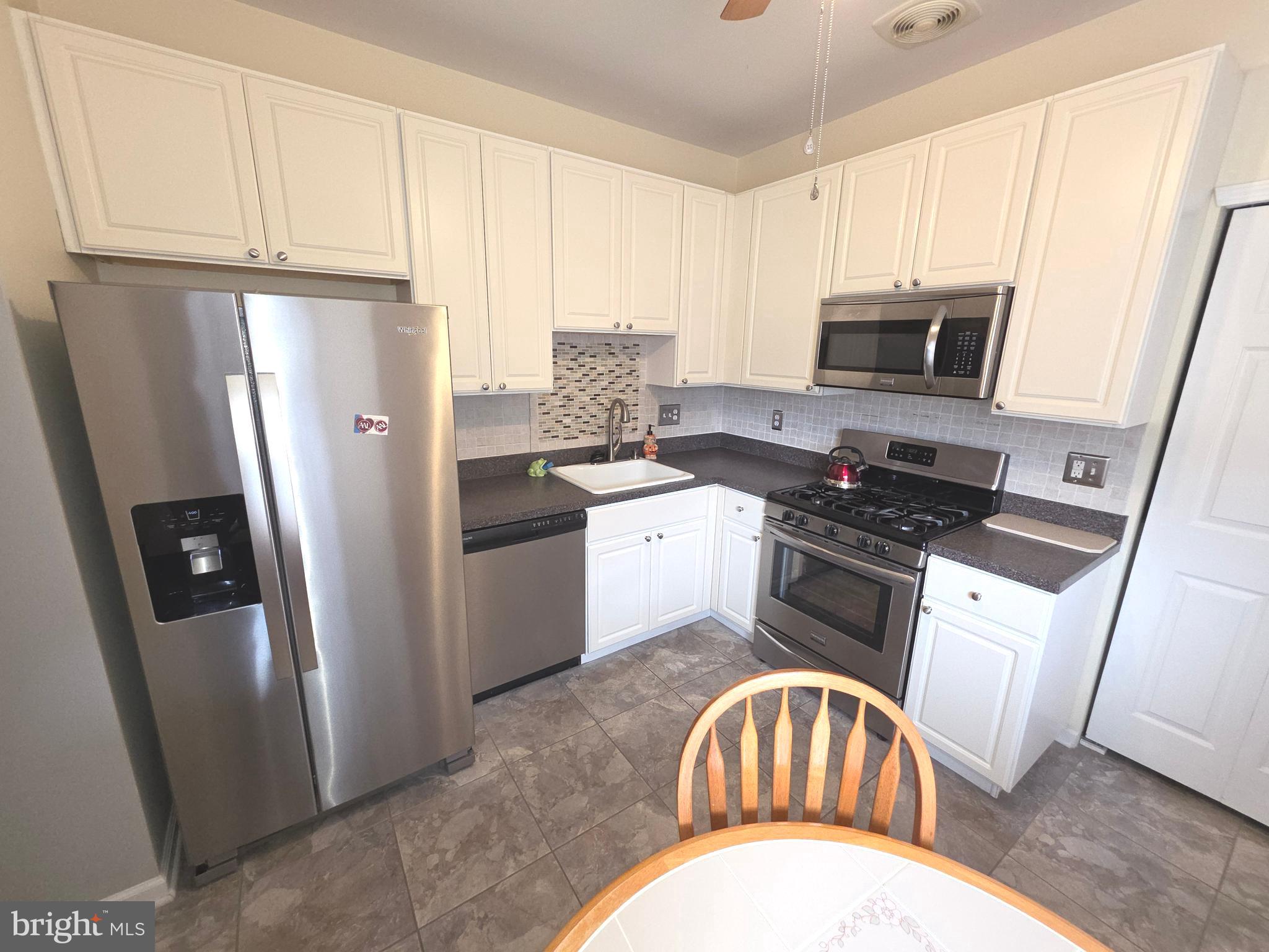 CHANCELLOR GLEN - Residential