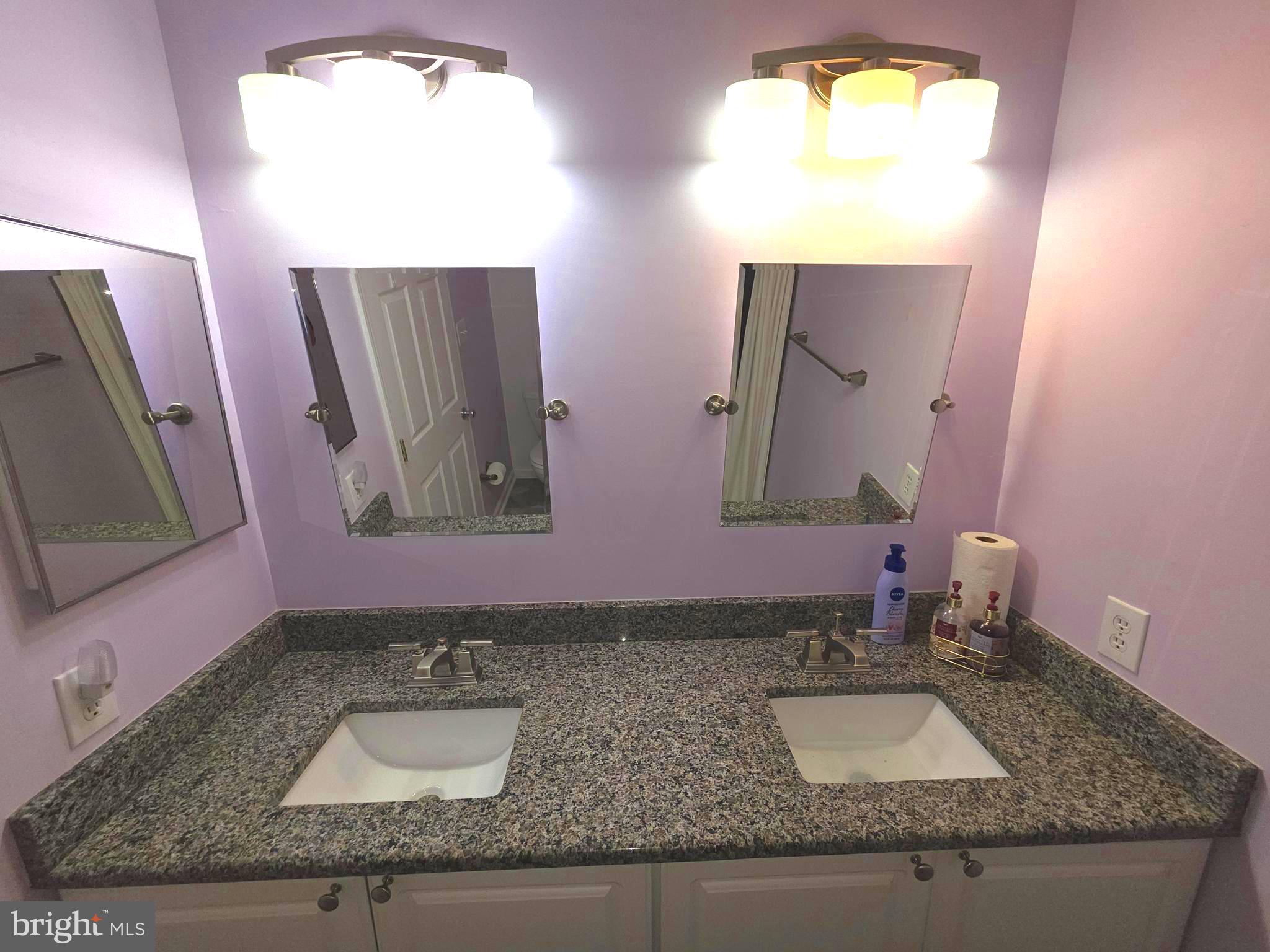 CHANCELLOR GLEN - Residential