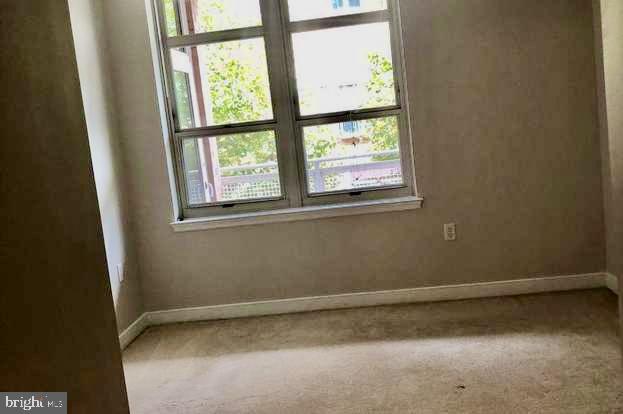 FLEET STREET CONDOMINIUMS - Residential Lease