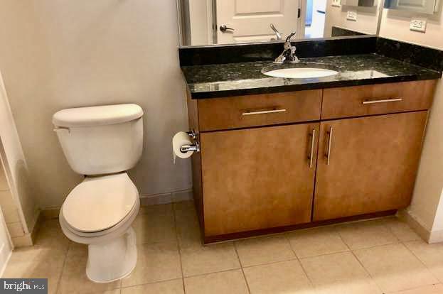 FLEET STREET CONDOMINIUMS - Residential Lease