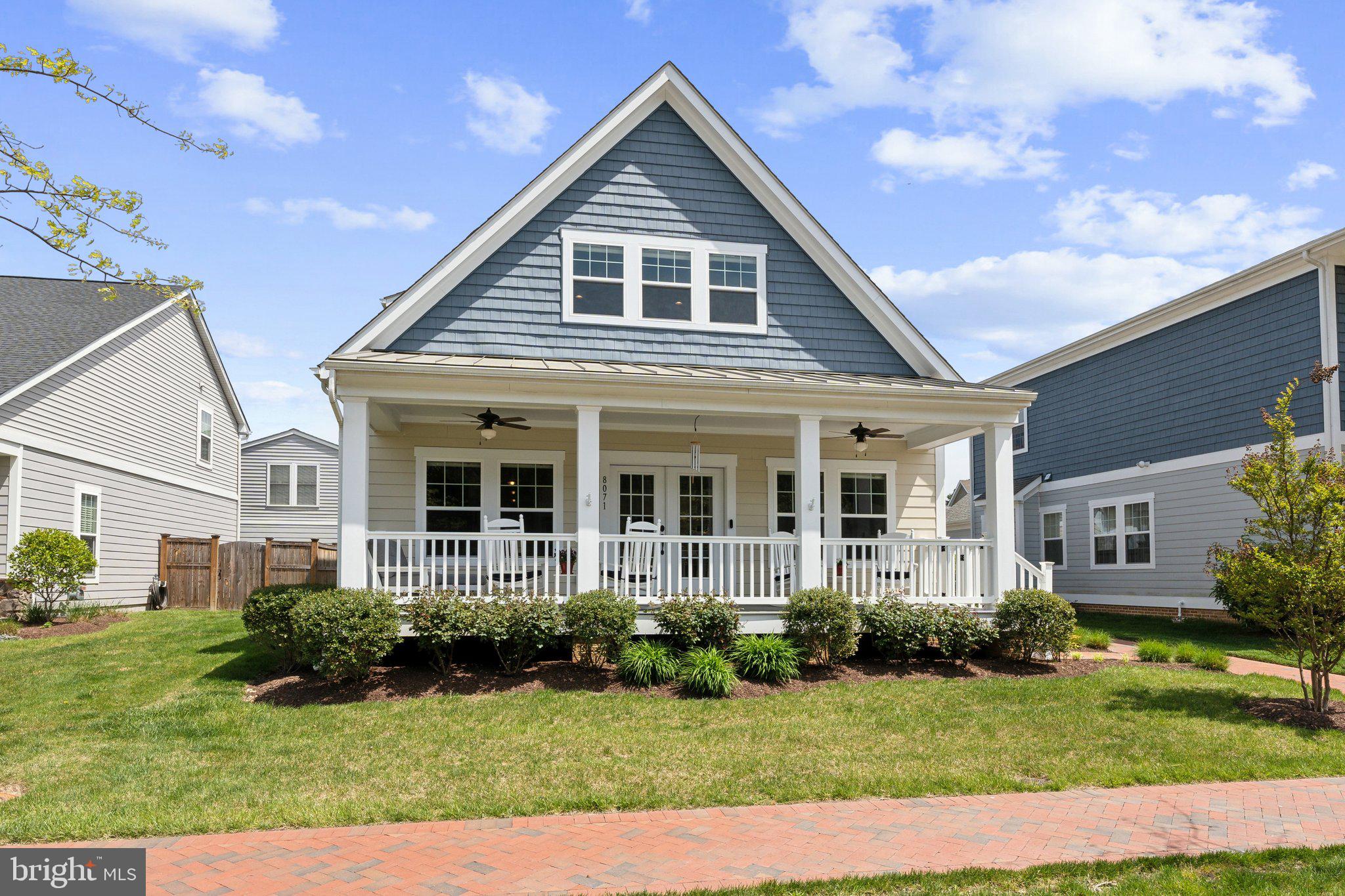 EASTON VILLAGE - Residential