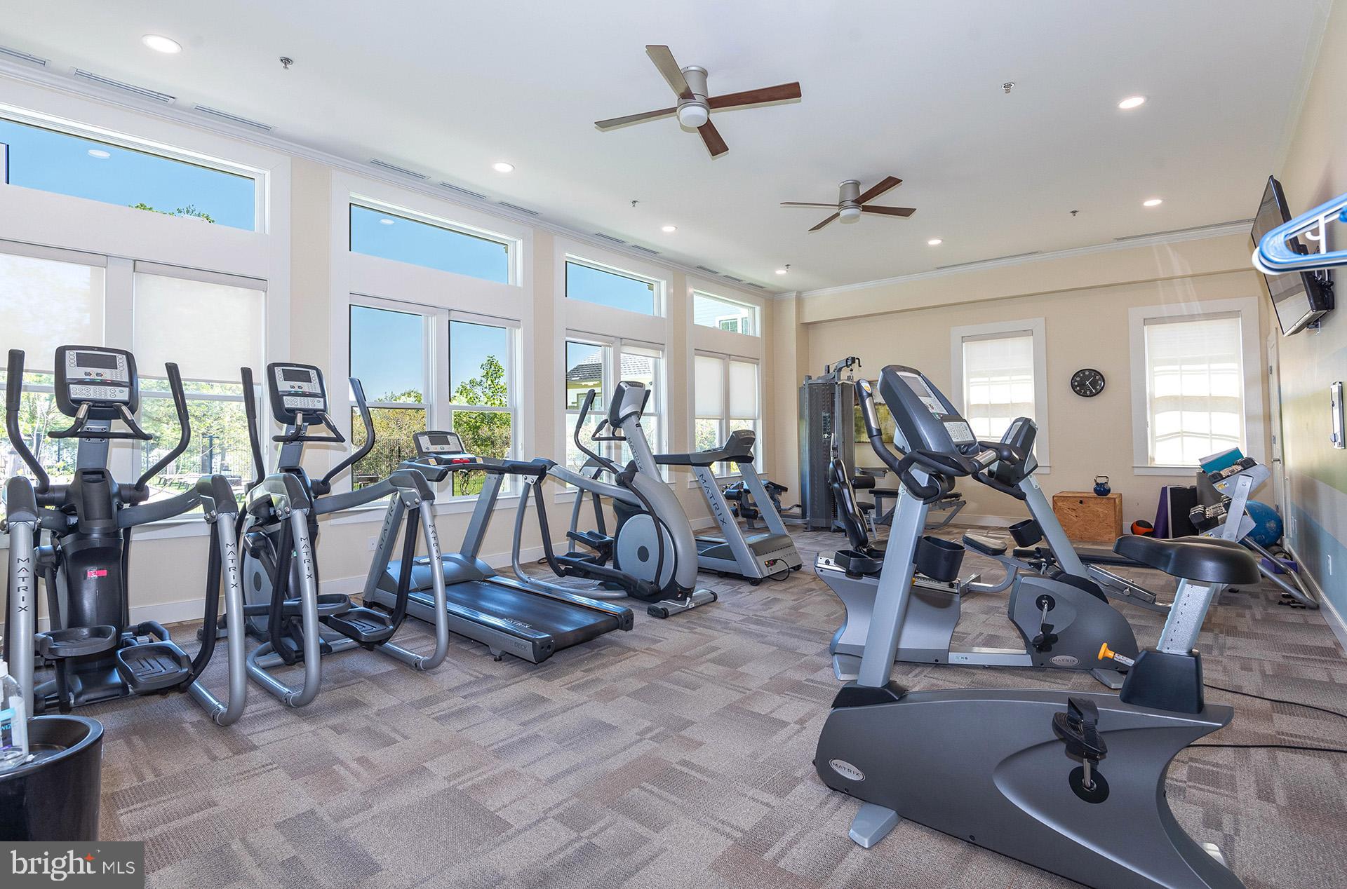 EASTON VILLAGE - Residential