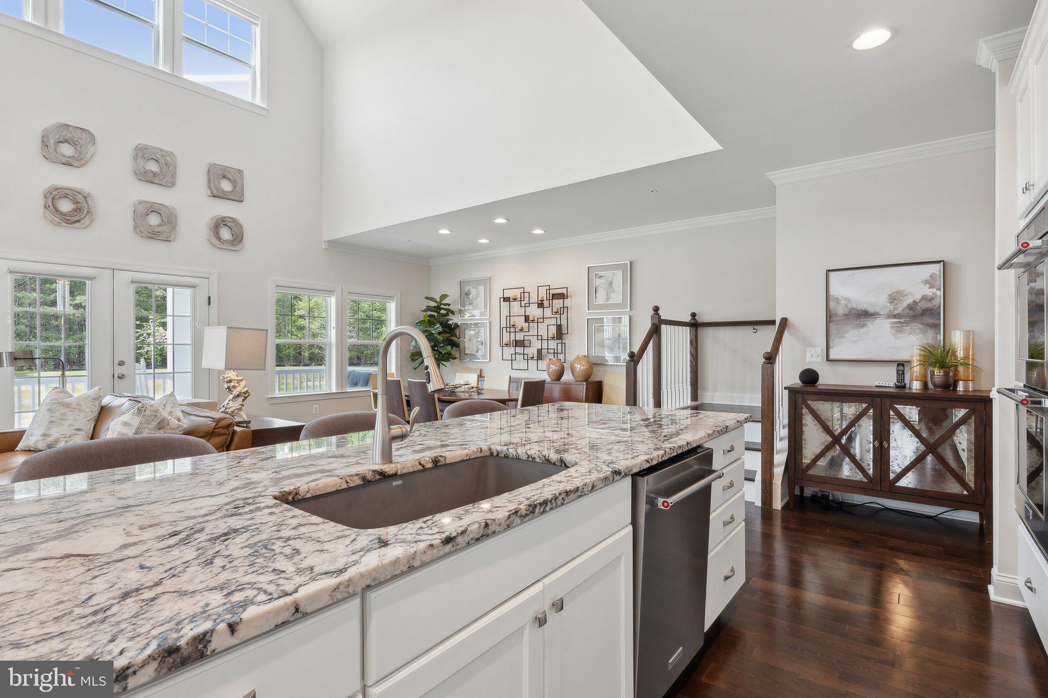 EASTON VILLAGE - Residential