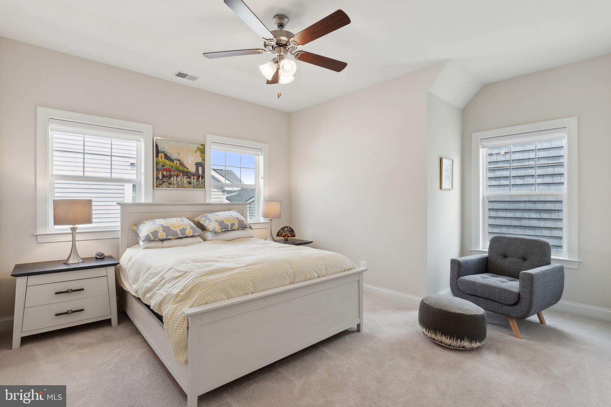 EASTON VILLAGE - Residential