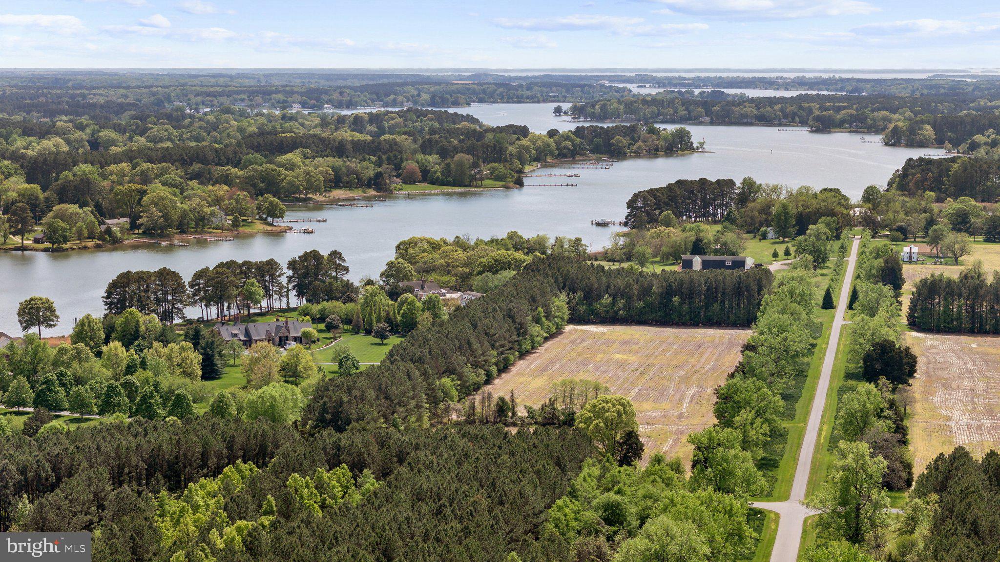 EASTON VILLAGE - Residential