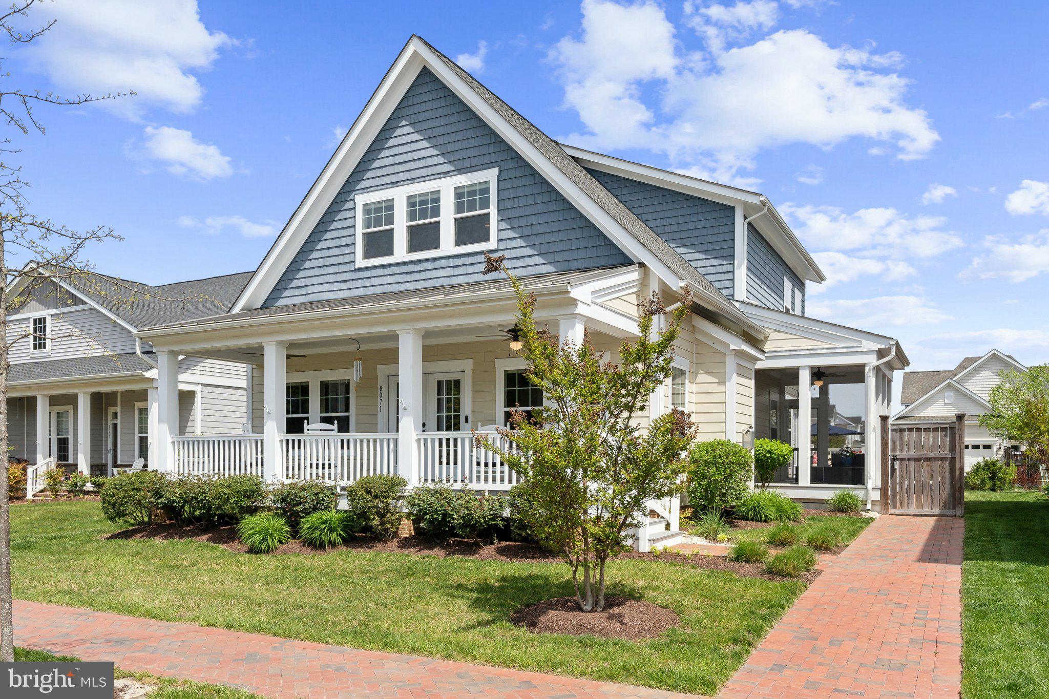 EASTON VILLAGE - Residential