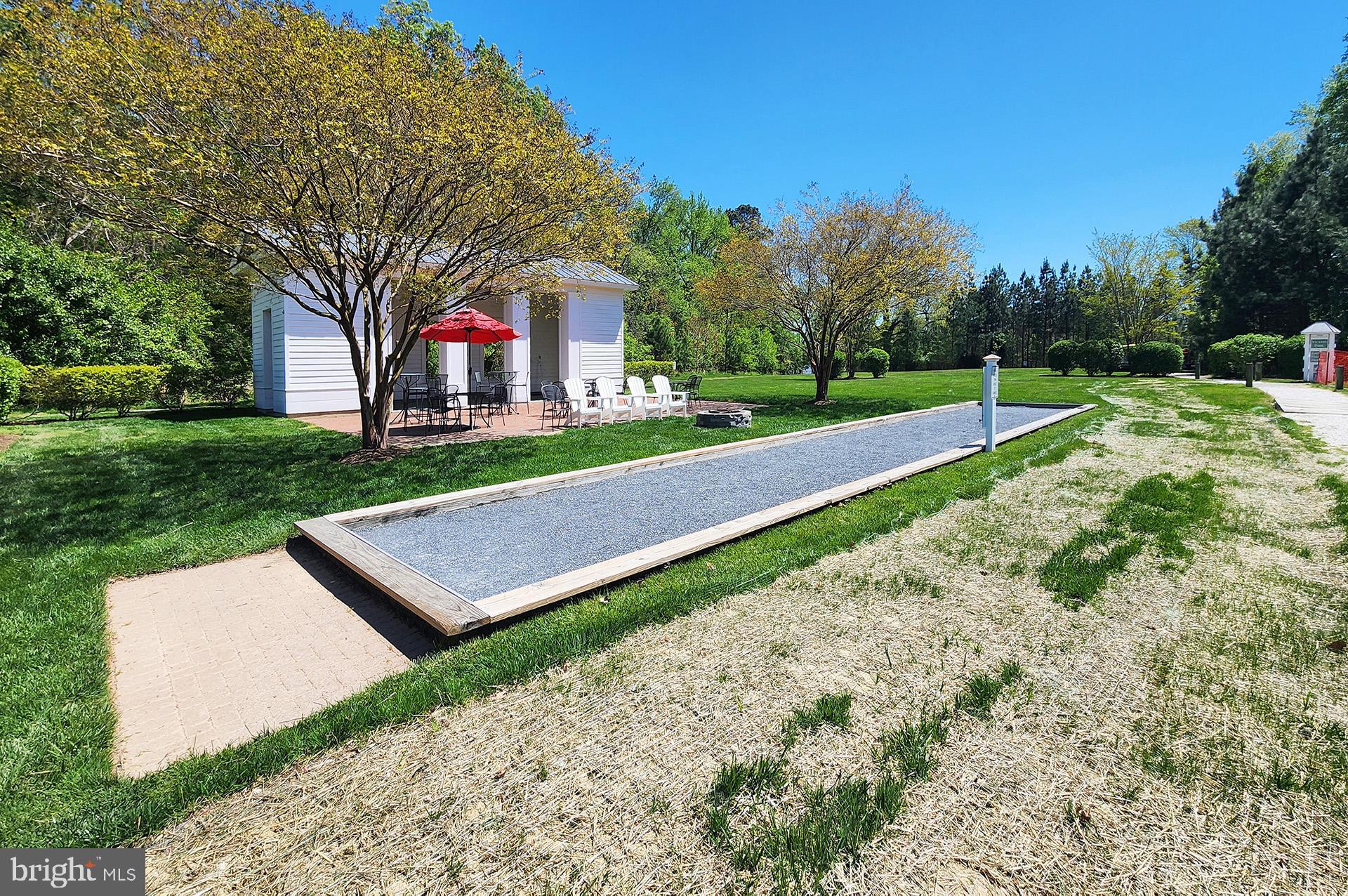 EASTON VILLAGE - Residential